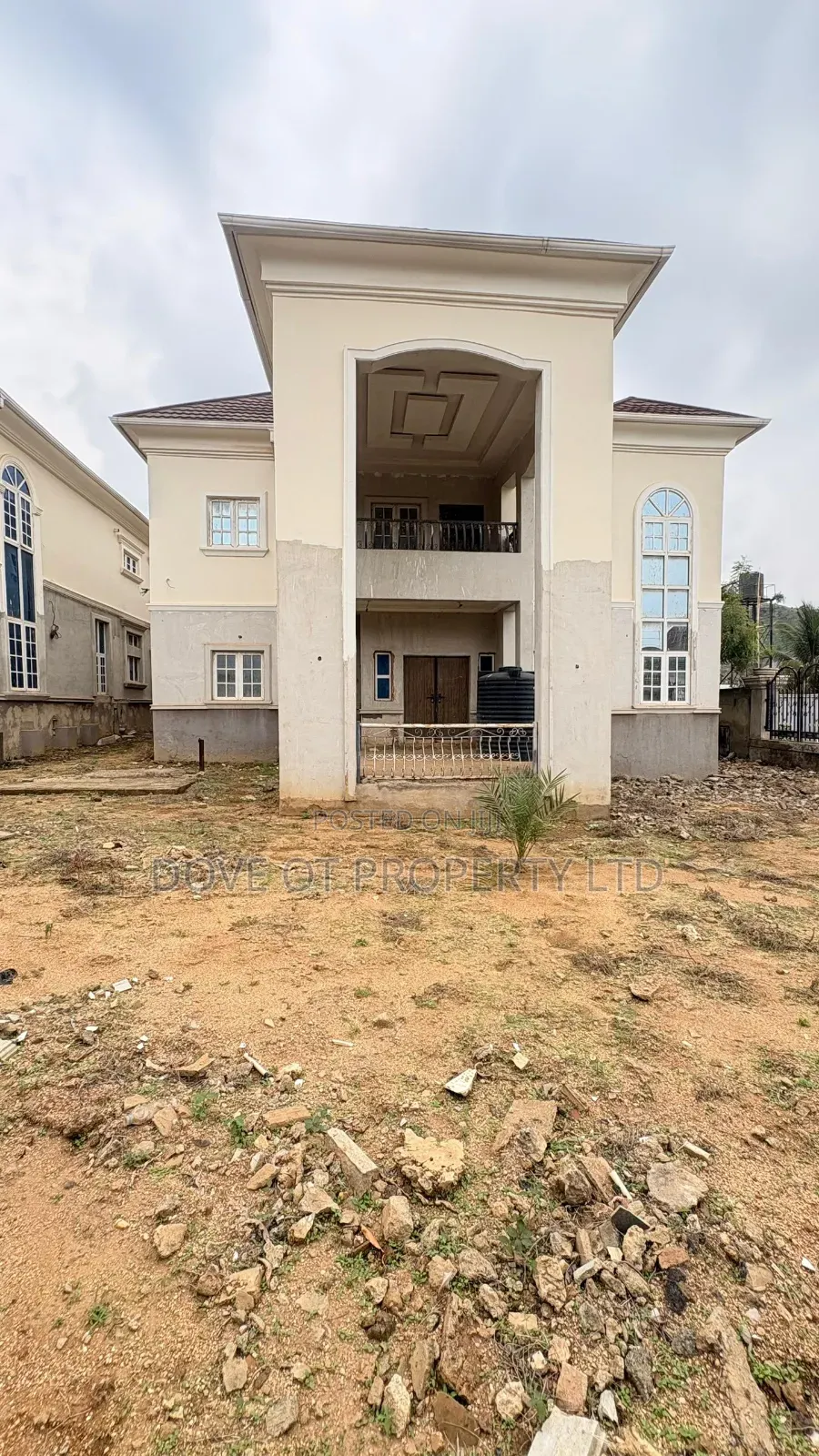 7bdrm Duplex in Katampe (Main) for sale