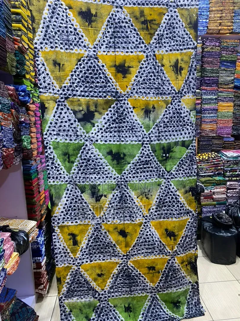 Adire Biggest Hand Design