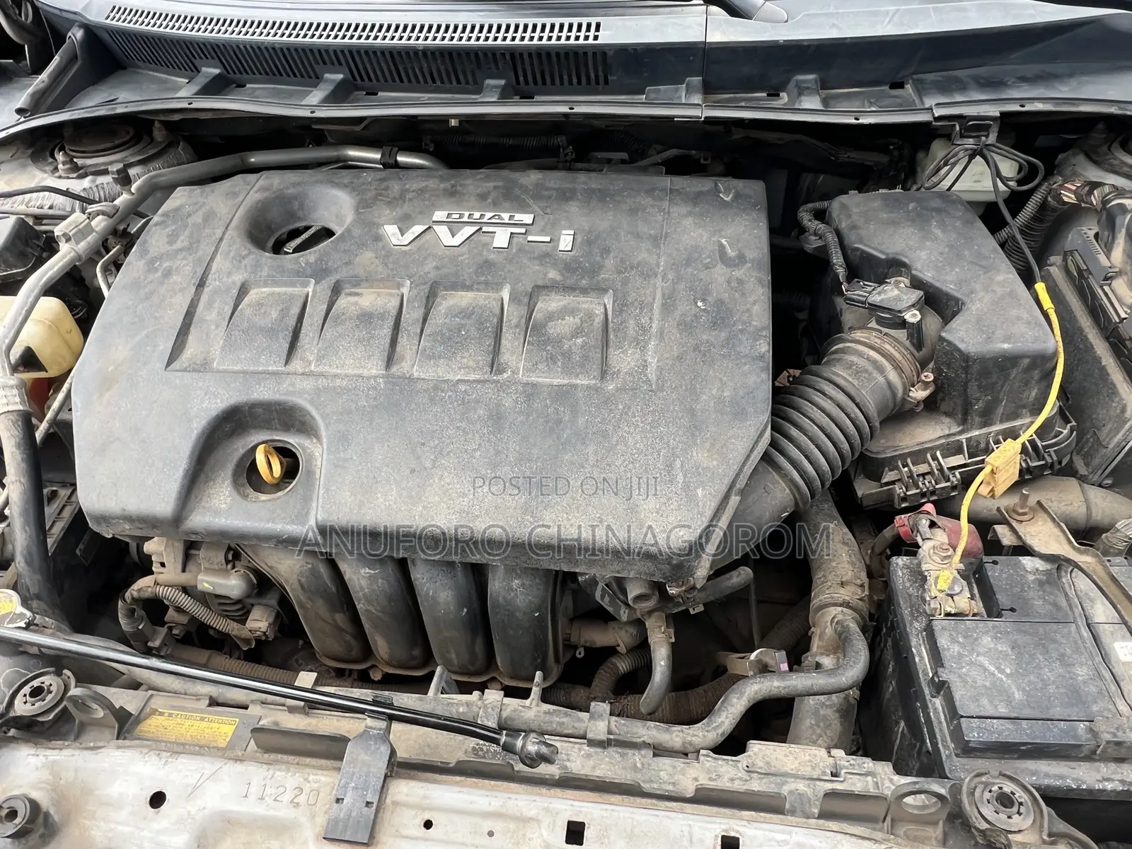 Toyota Corolla 2010 Silver