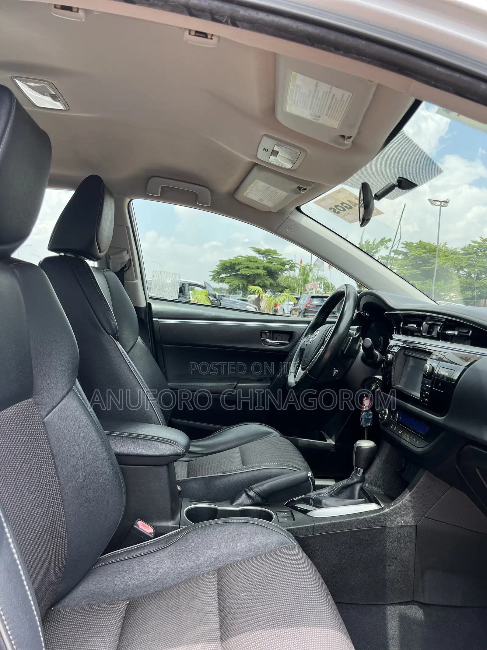Toyota Corolla 2015 White