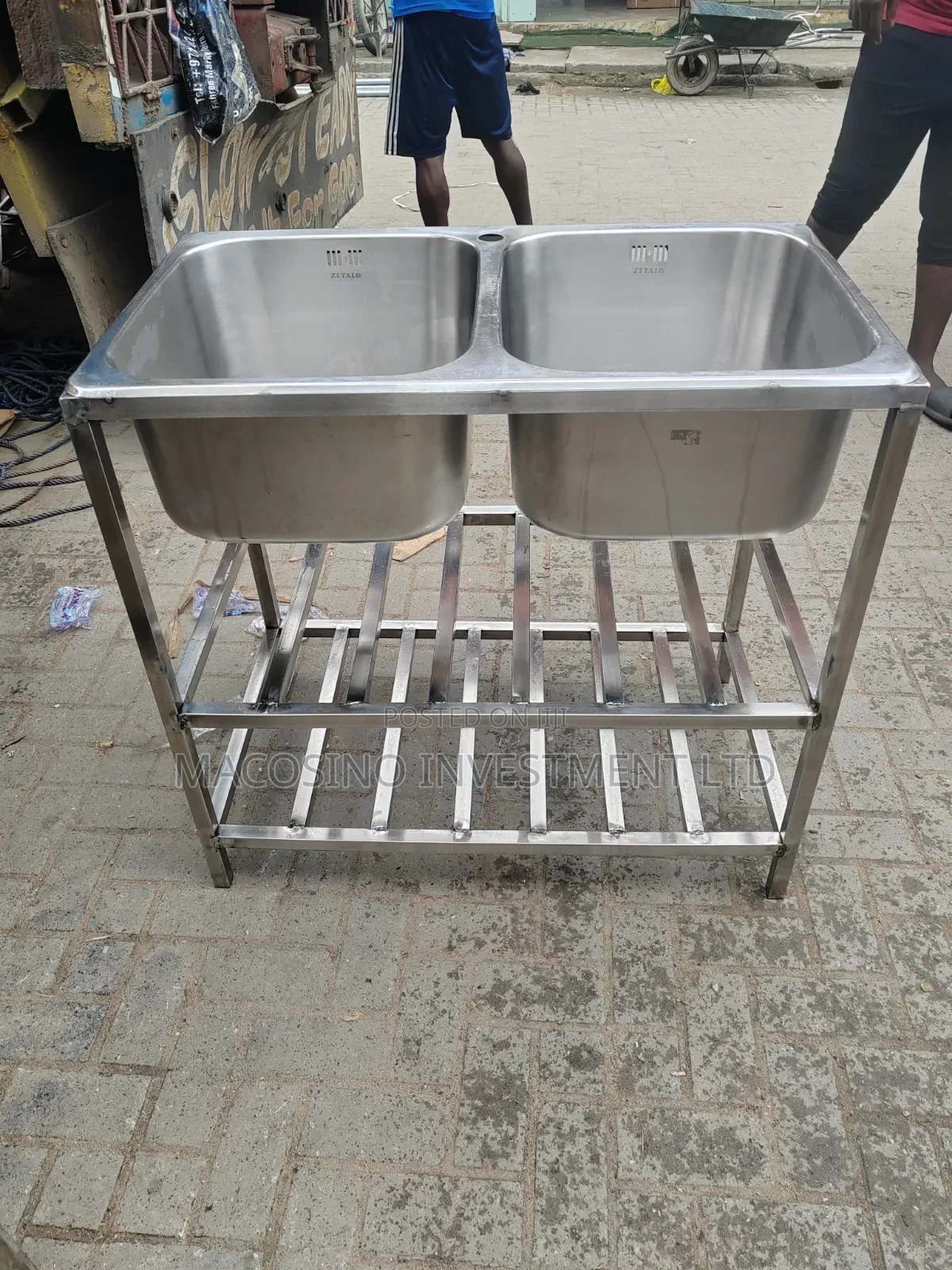 304 Stainless Steel, 2mm Thickness Industrial Sink.