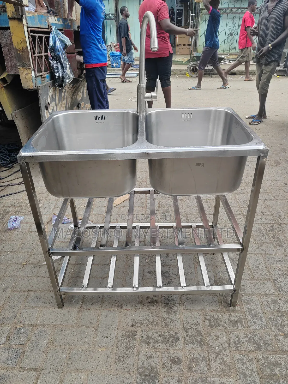 304 Stainless Steel, 2mm Thickness Industrial Sink.