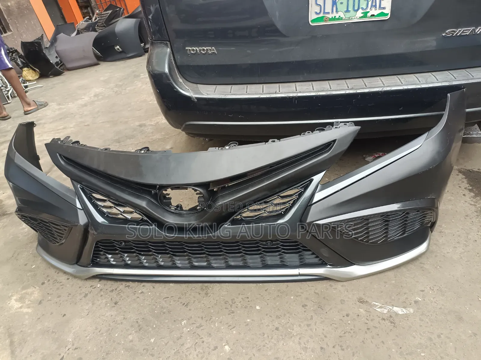 Front Bumper Toyota Camry 018 Sport and LE