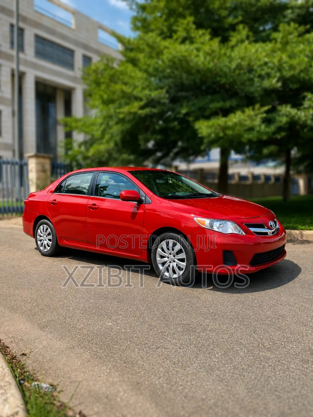 Toyota Corolla LE 4dr Sedan (1.8L 4cyl 4A) 2013 Red