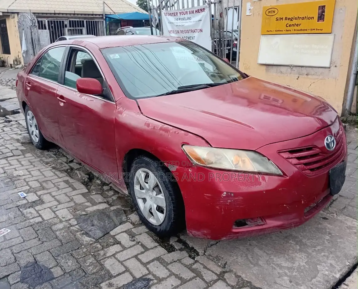 Toyota Camry 2009 Red