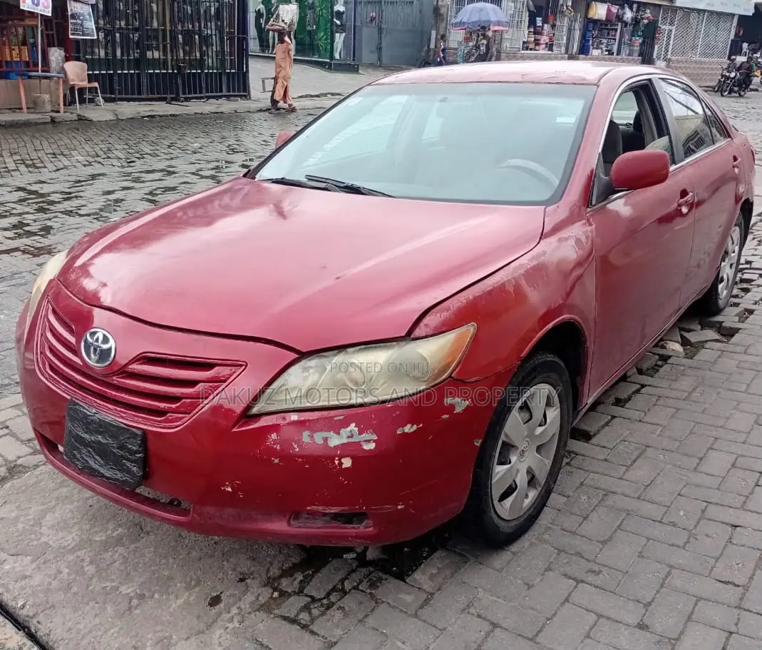 Toyota Camry 2009 Red