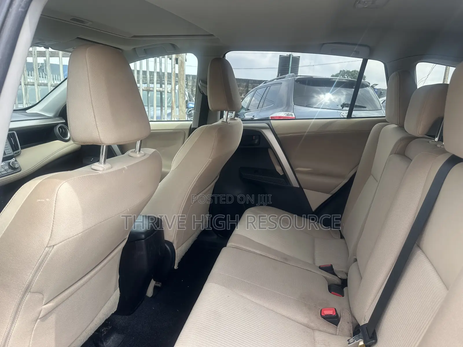 Toyota RAV4 XLE FWD (2.5L 4cyl 6A) 2013 Gray