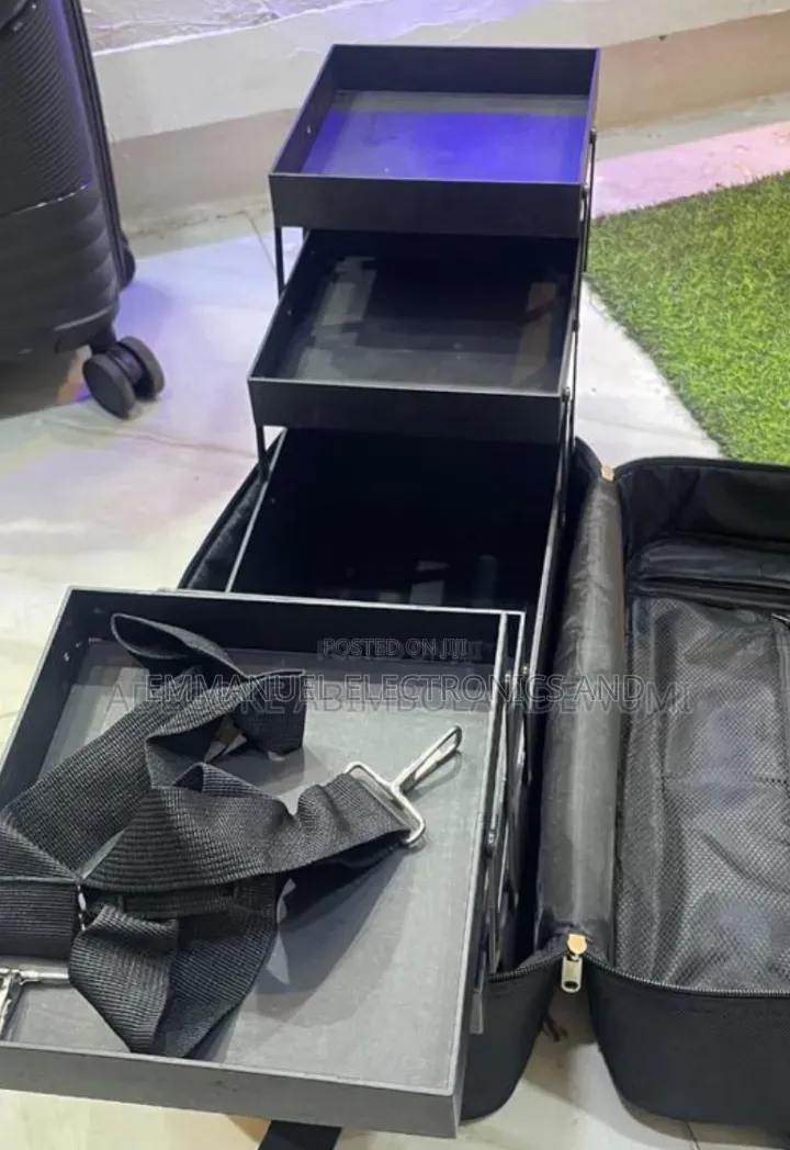 Makeup Box