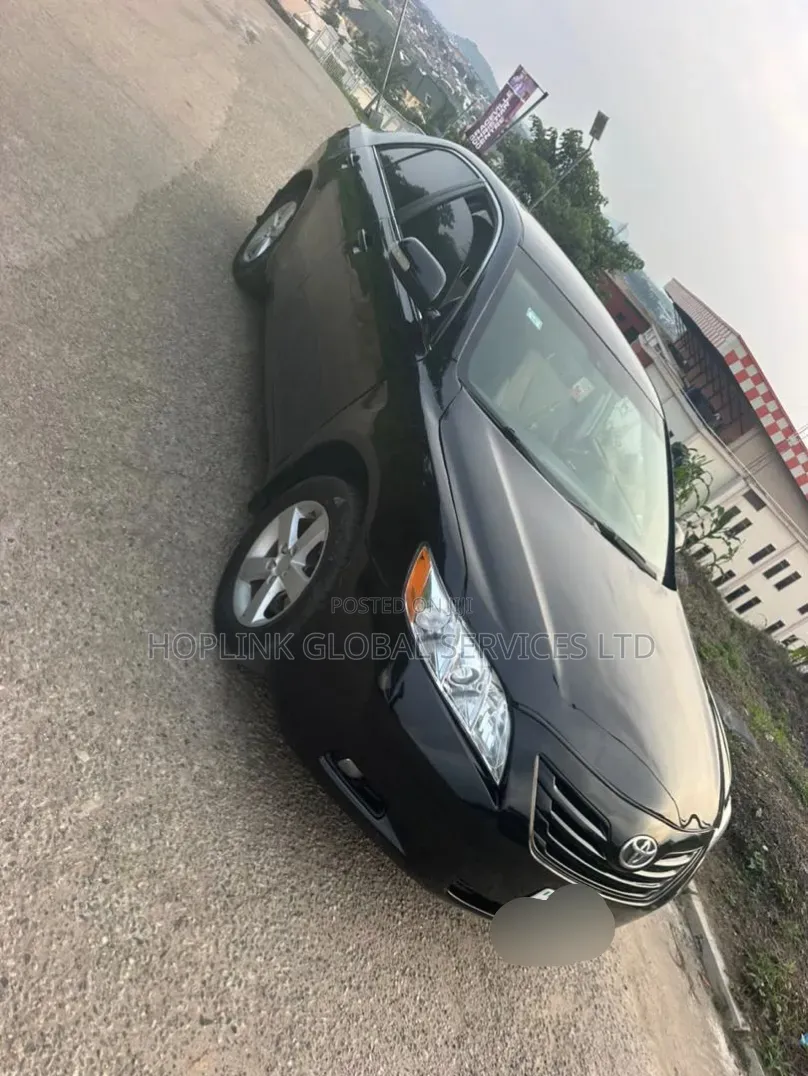Toyota Camry XLE V6 4dr Sedan (3.5L 6cyl 6AM) 2009 Black