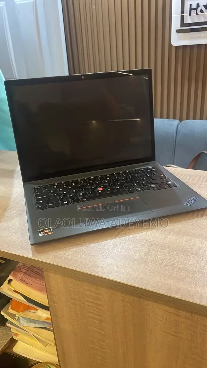 Laptop Lenovo ThinkPad Yoga 16GB AMD Ryzen 7 SSD 512GB