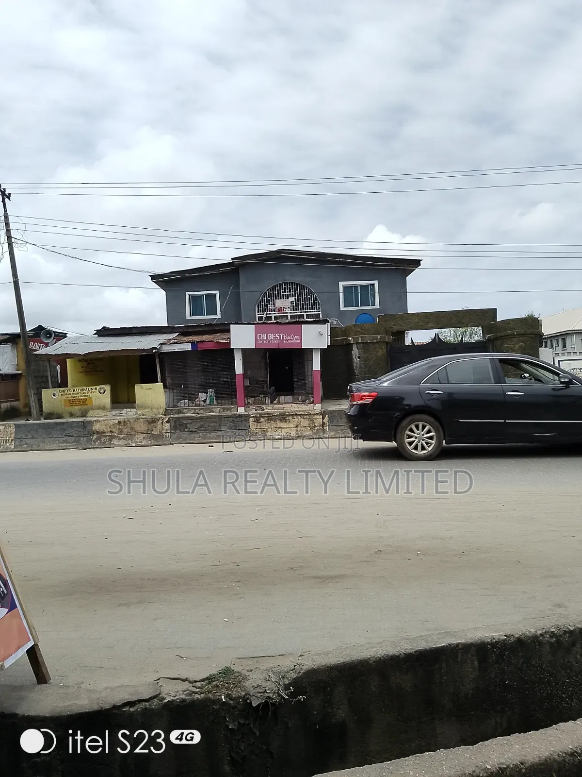 Furnished 4bdrm Duplex in Okokomaiko for sale