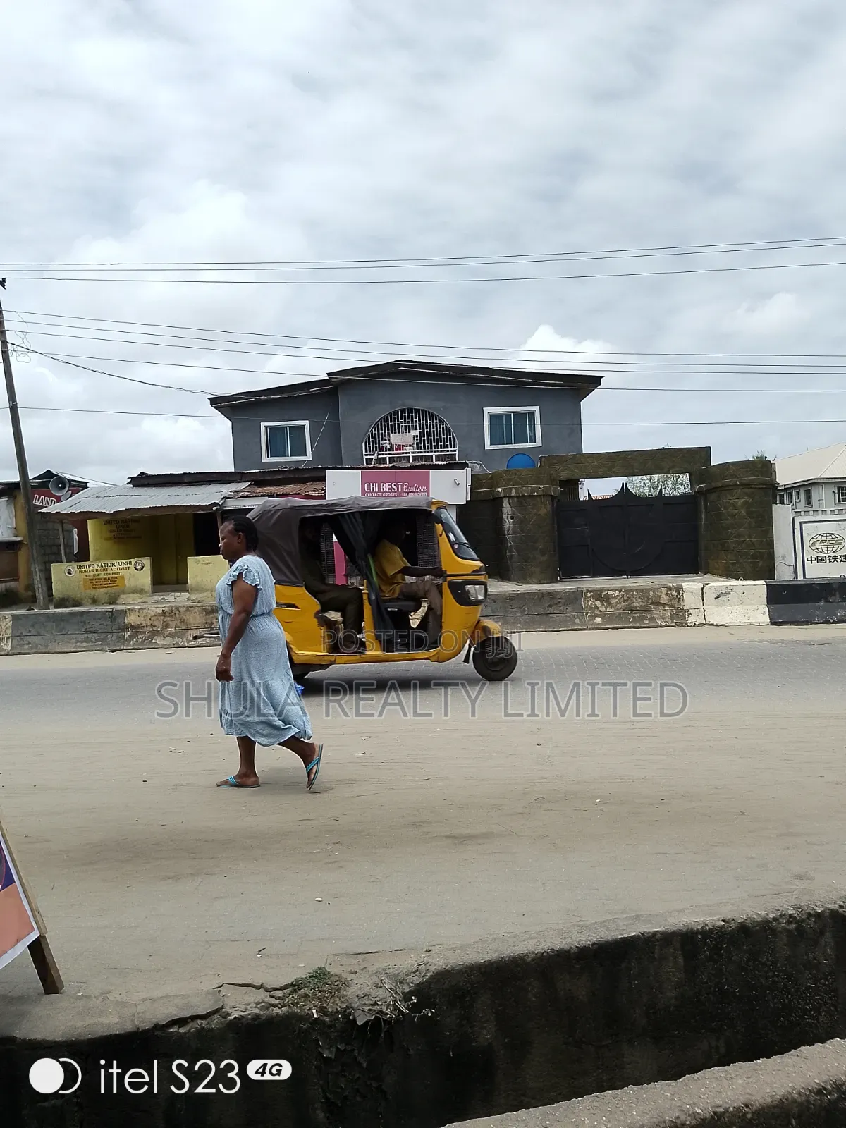 Furnished 4bdrm Duplex in Okokomaiko for sale