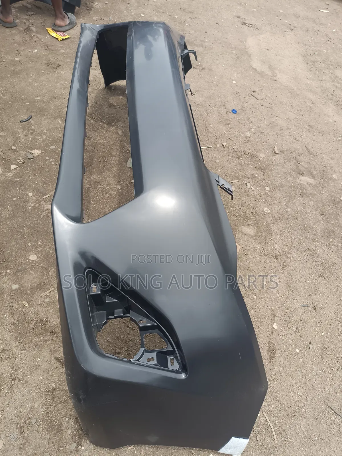 Front Bumper Toyota Camry SE 013