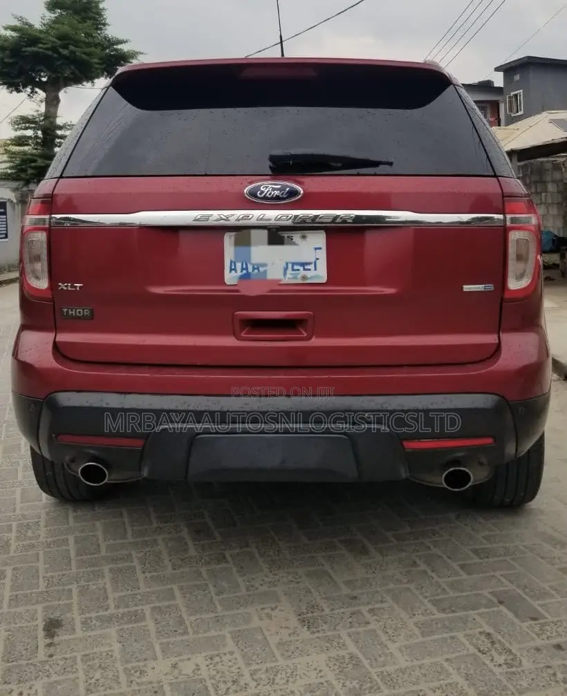 Ford Explorer XLT 4dr SUV AWD (3.5L 6cyl 6A) 2014 Red