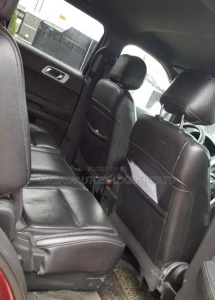 Ford Explorer XLT 4dr SUV AWD (3.5L 6cyl 6A) 2014 Red