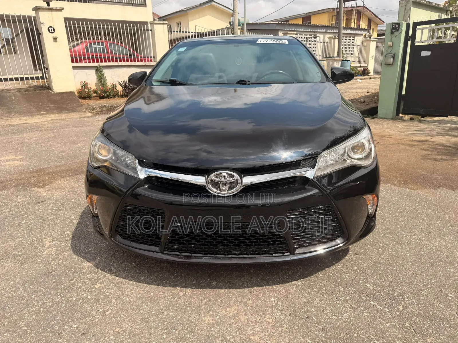 Toyota Camry SE 4dr Sedan (2.5L 4cyl 6A) 2016 Black