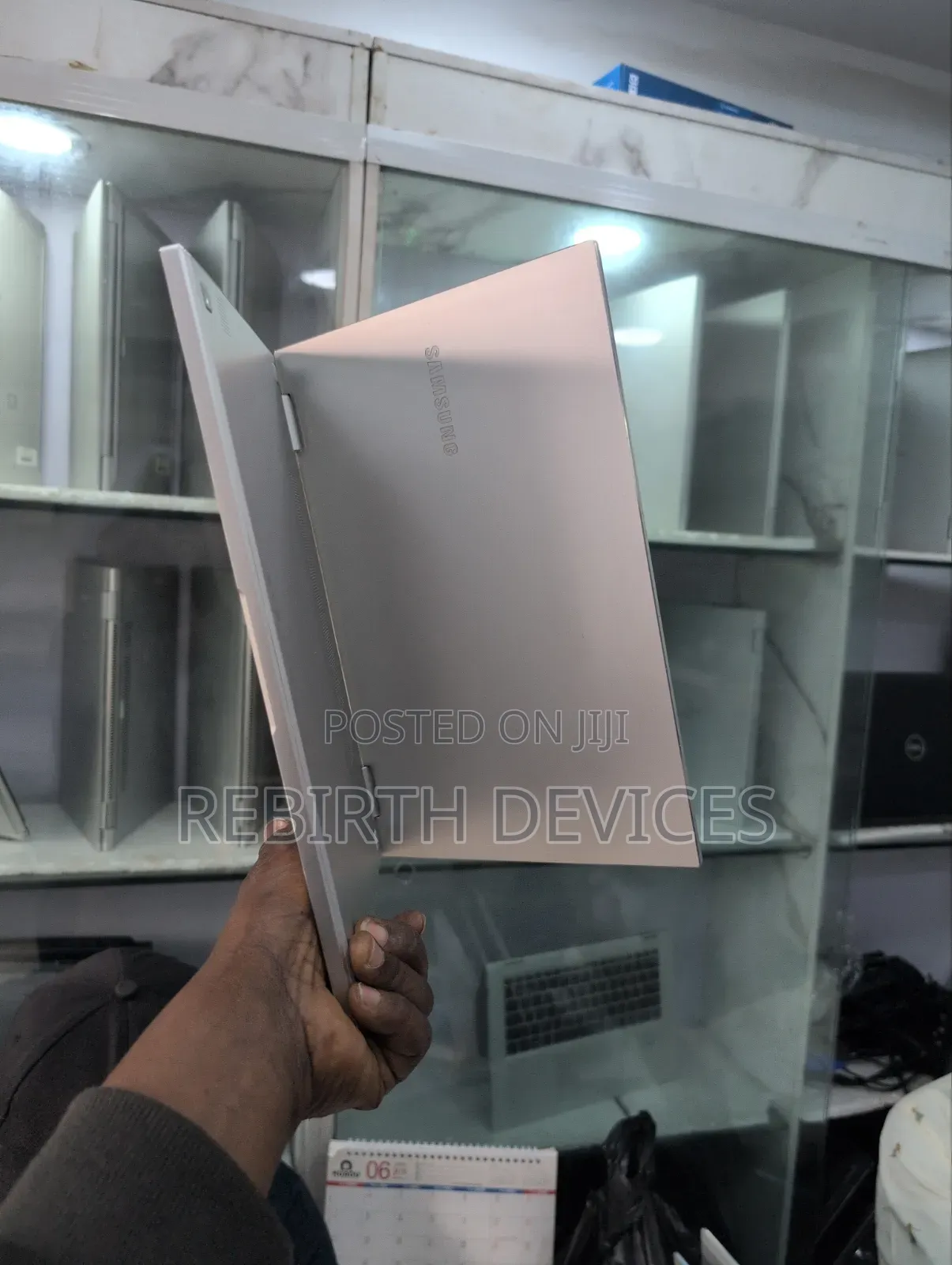 Laptop Samsung Galaxy Book4 8GB Intel Core i5 SSD 256GB