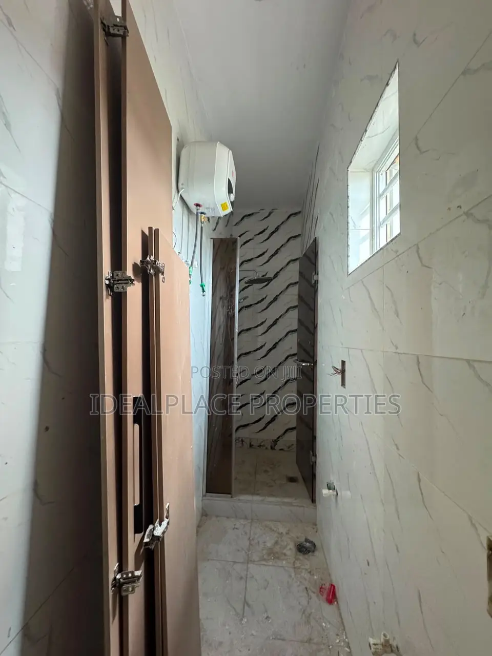4bdrm Duplex in Ogba for sale