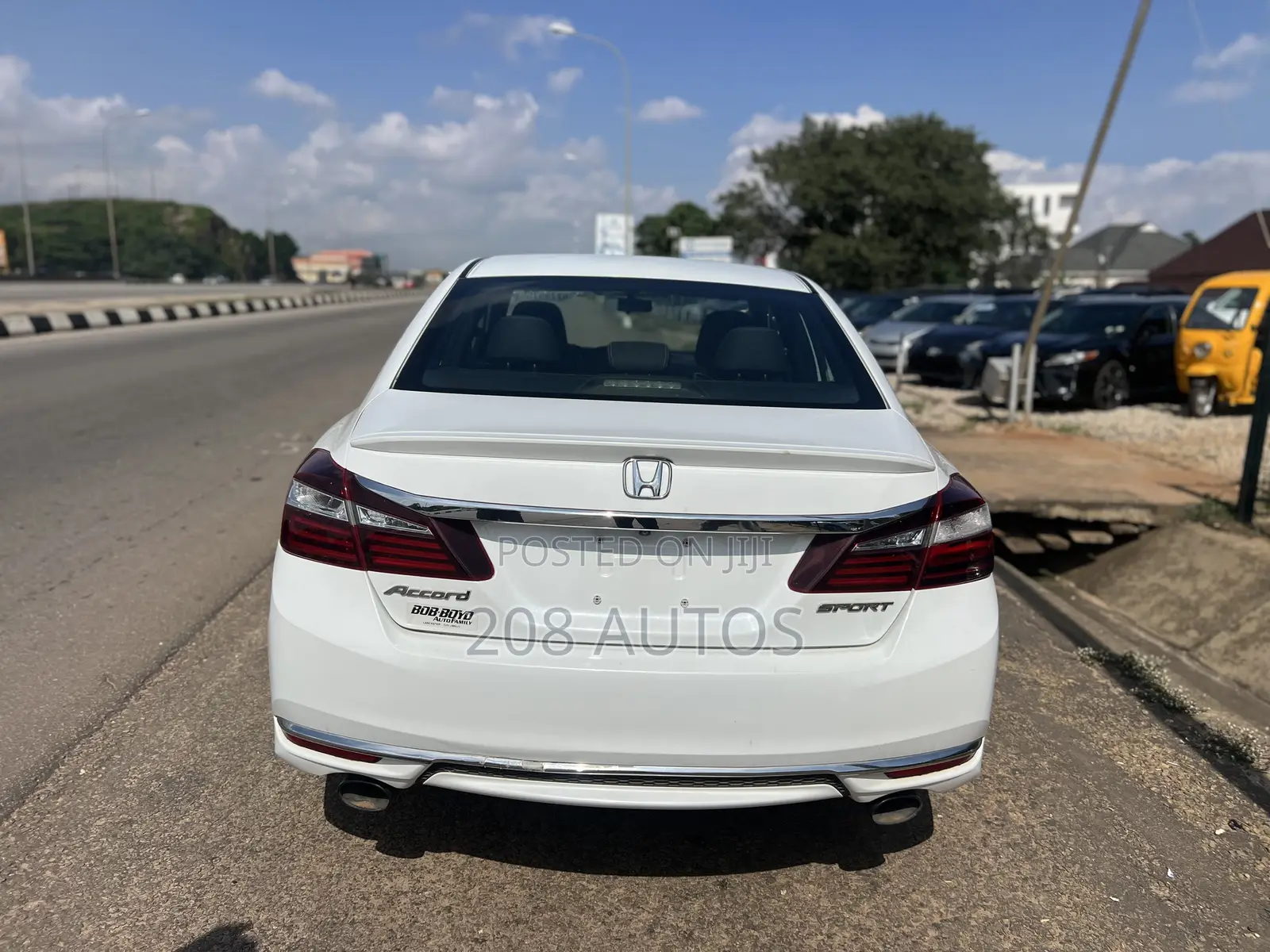 Honda Accord Sport 4dr Sedan FWD (2.4L 4cyl 2A) 2016 White