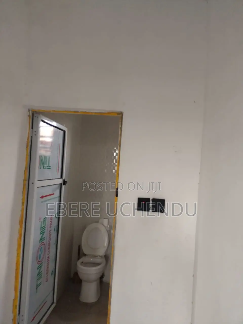 Mini Flat in Randle Avenue for rent
