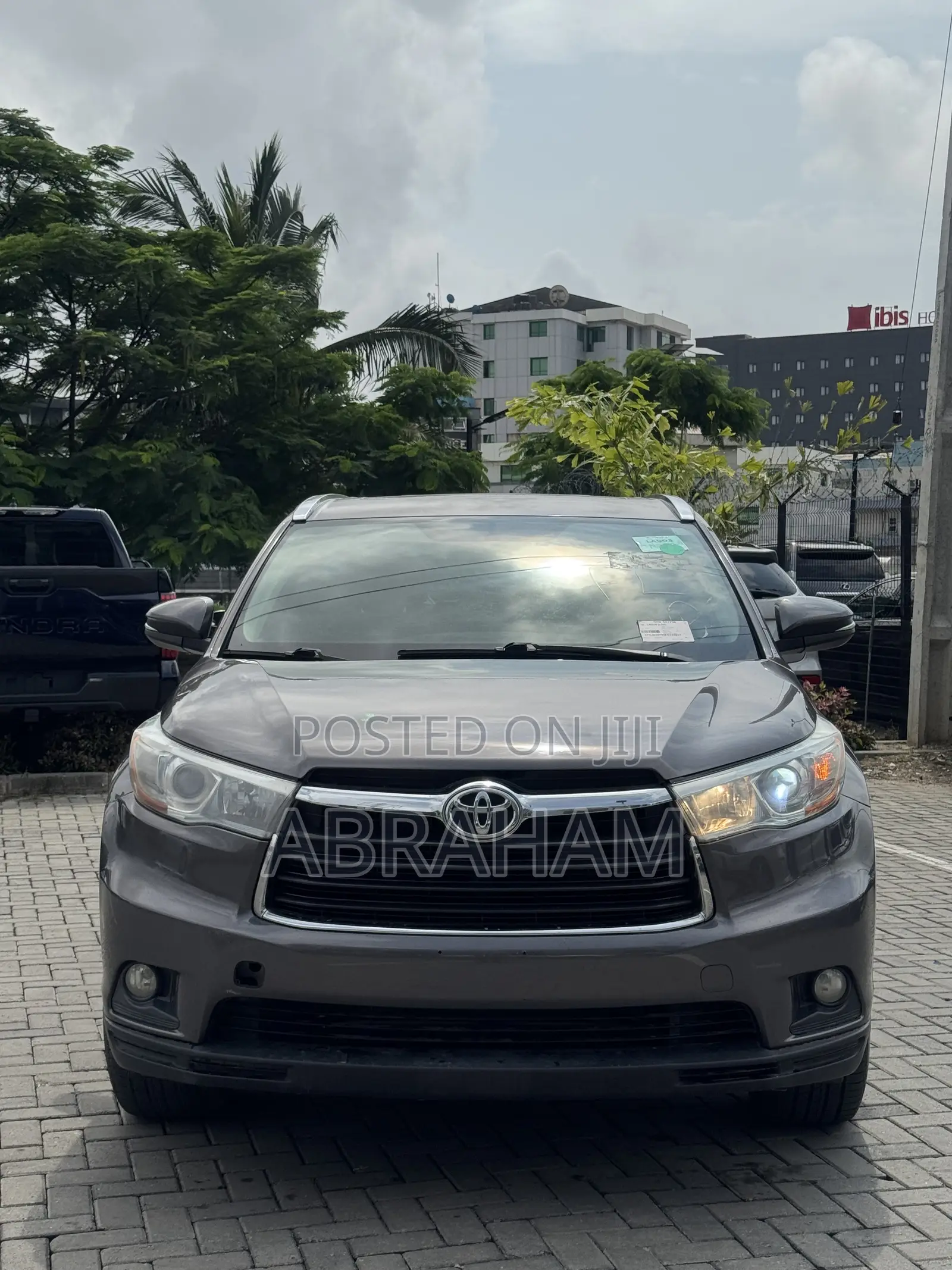 Toyota Highlander XLE 4dr SUV (3.5L 6cyl 6A) 2015 Gray