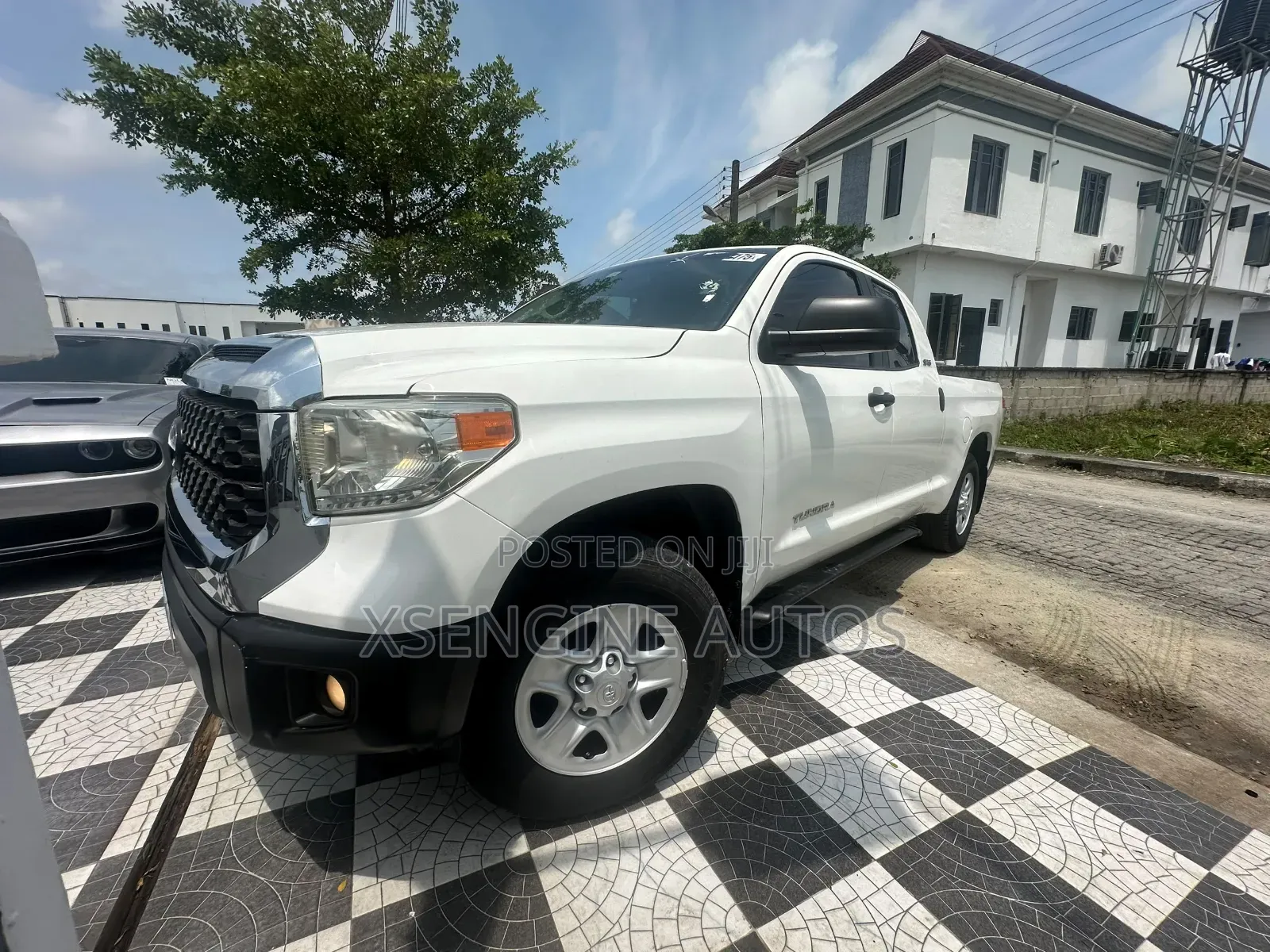 Toyota Tundra 2014 White