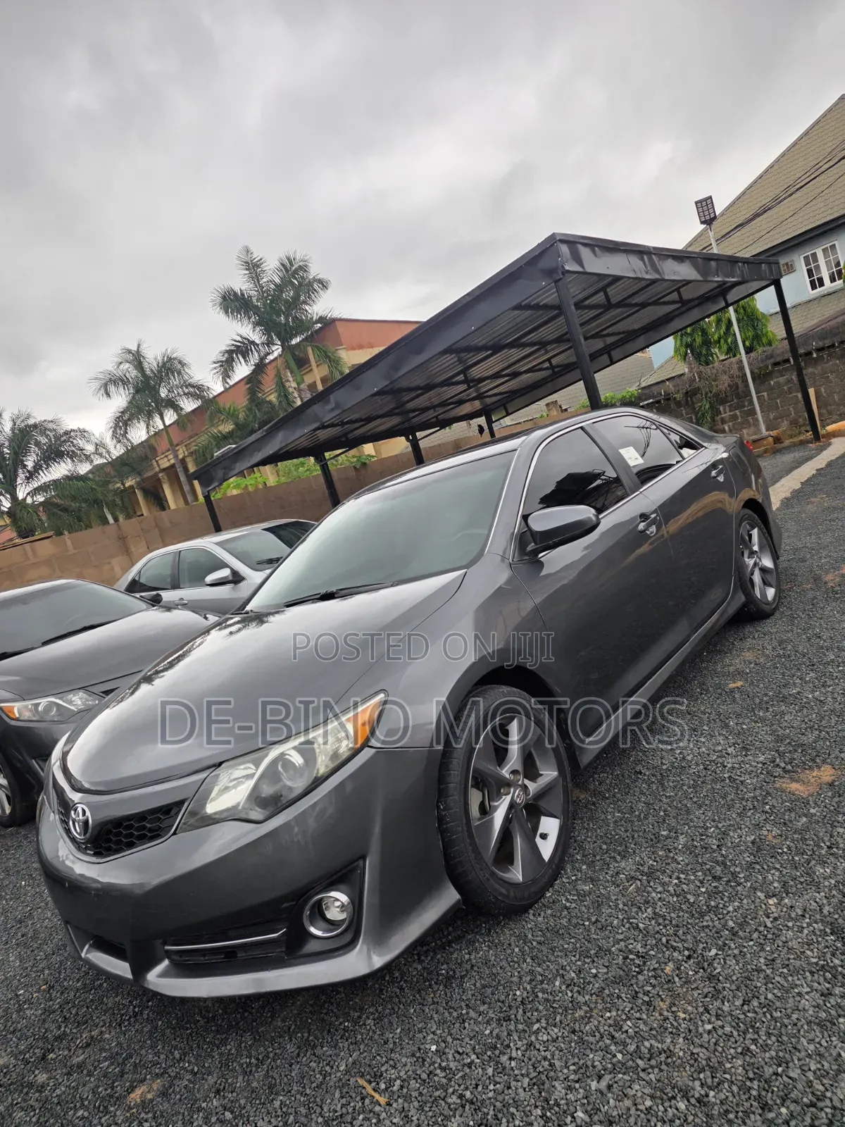 Toyota Camry 2012 Gray