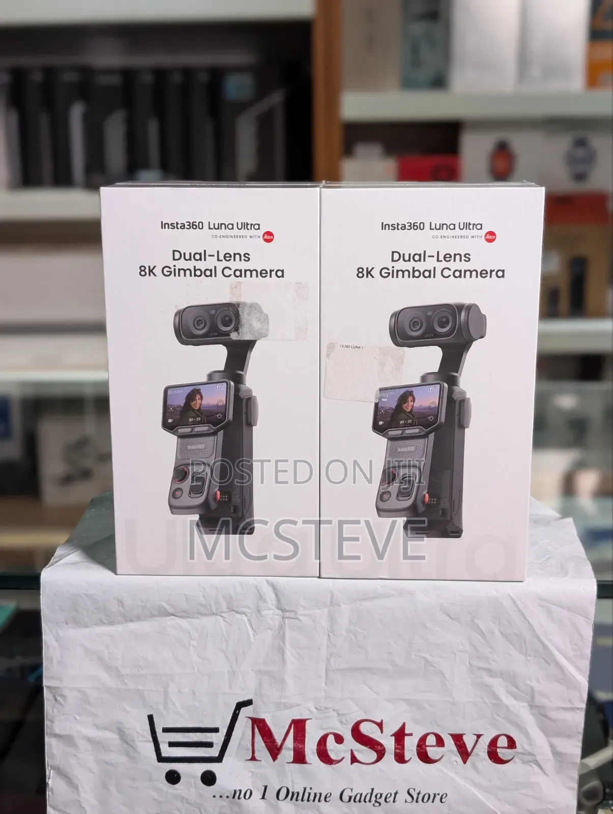 Insta360 Luna Ultra Dual-Lens Gimbal Camera