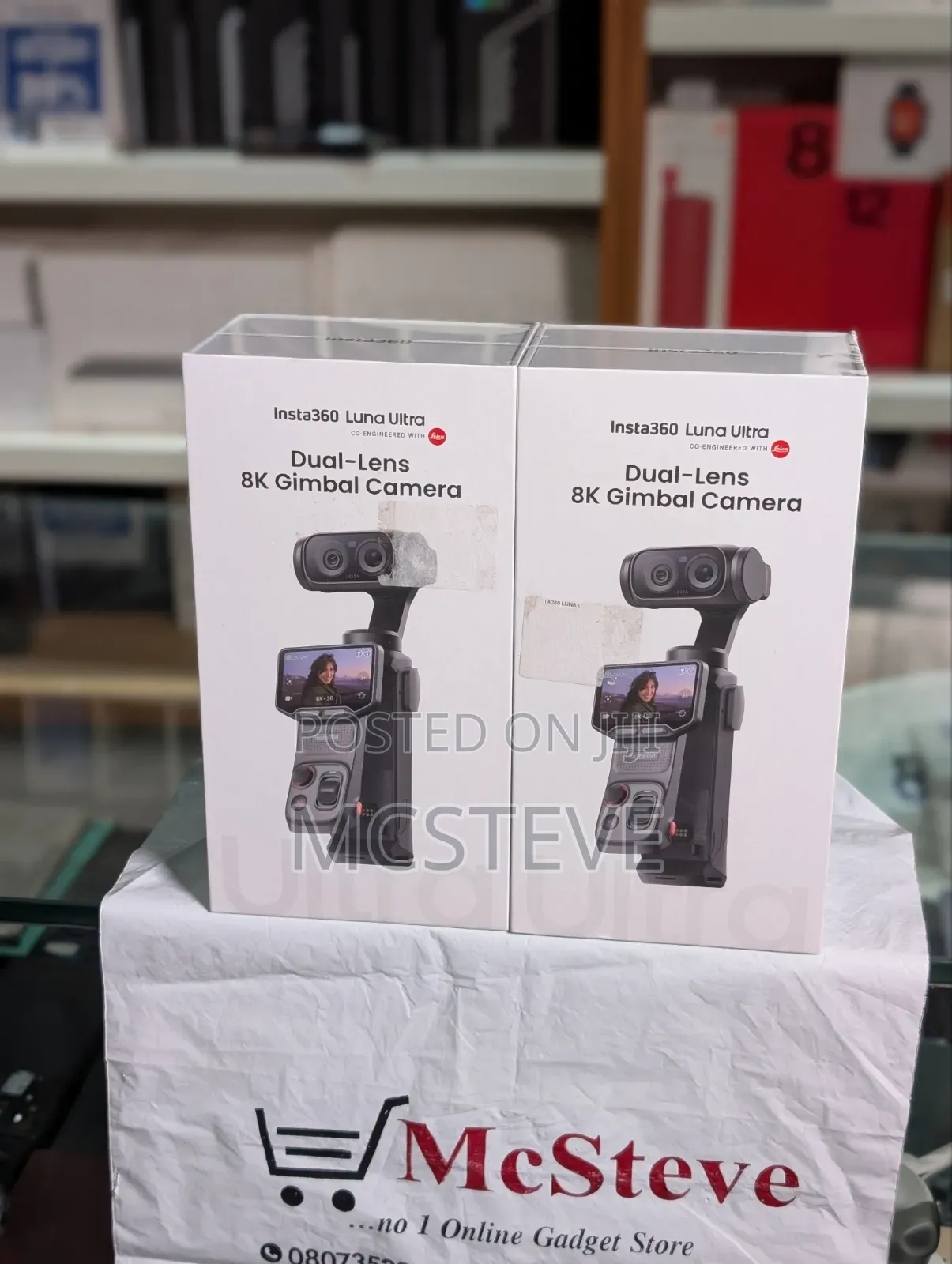 Insta360 Luna Ultra Dual-Lens Gimbal Camera