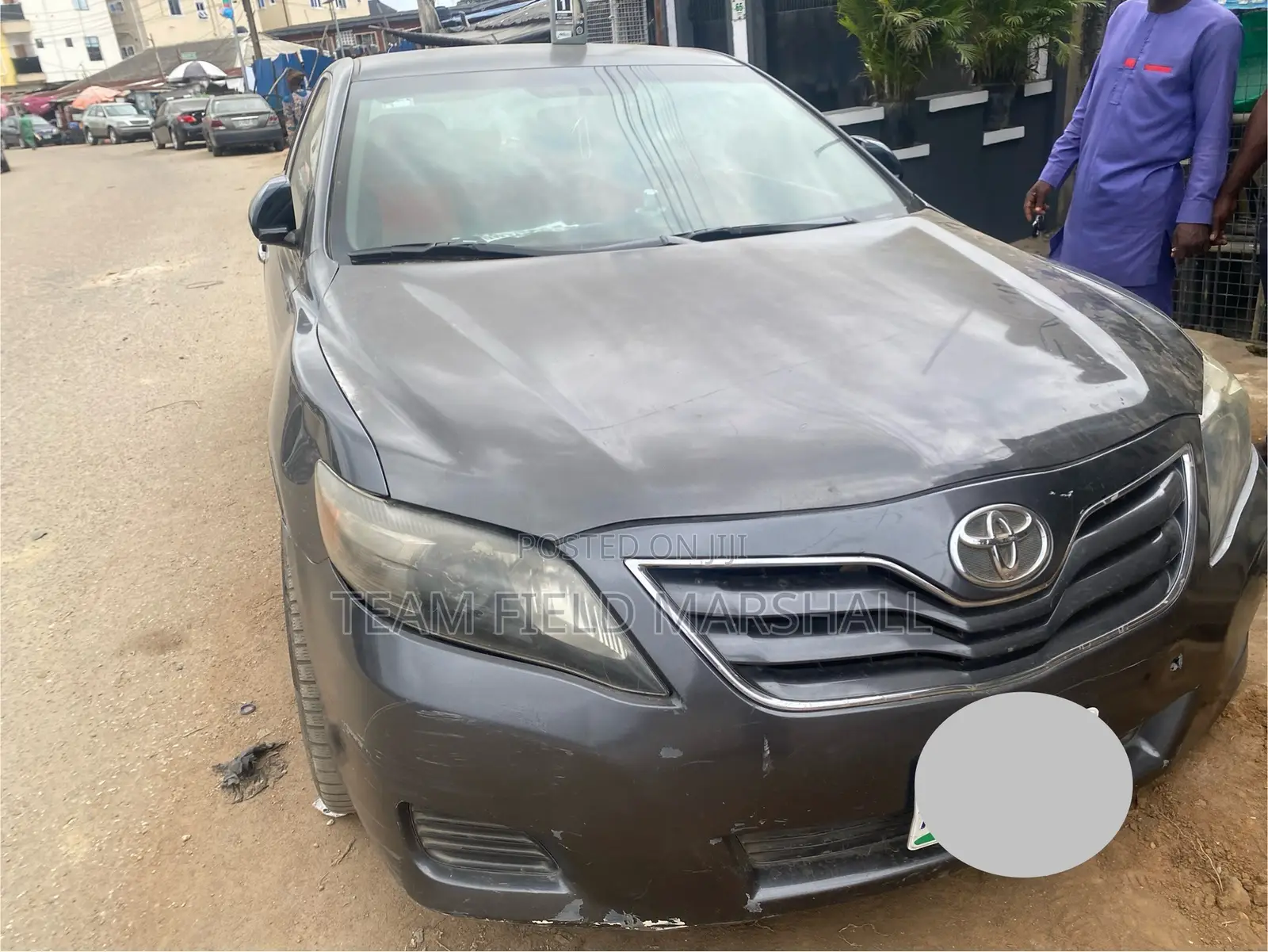 Toyota Camry LE 4dr Sedan (2.5L 4cyl 6A) 2011 Gray