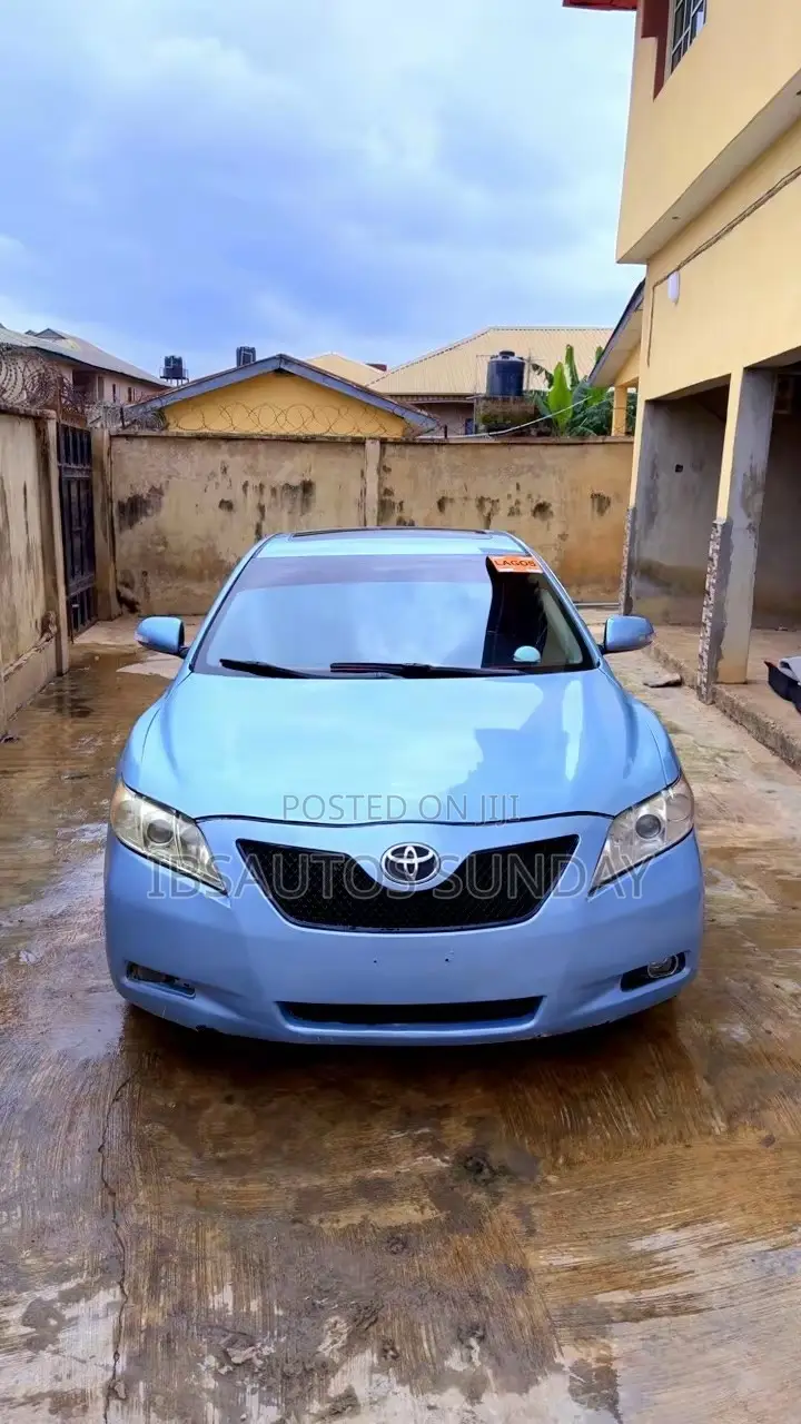Toyota Camry LE 4dr Sedan (2.4L 4cyl 5A) 2008 Blue