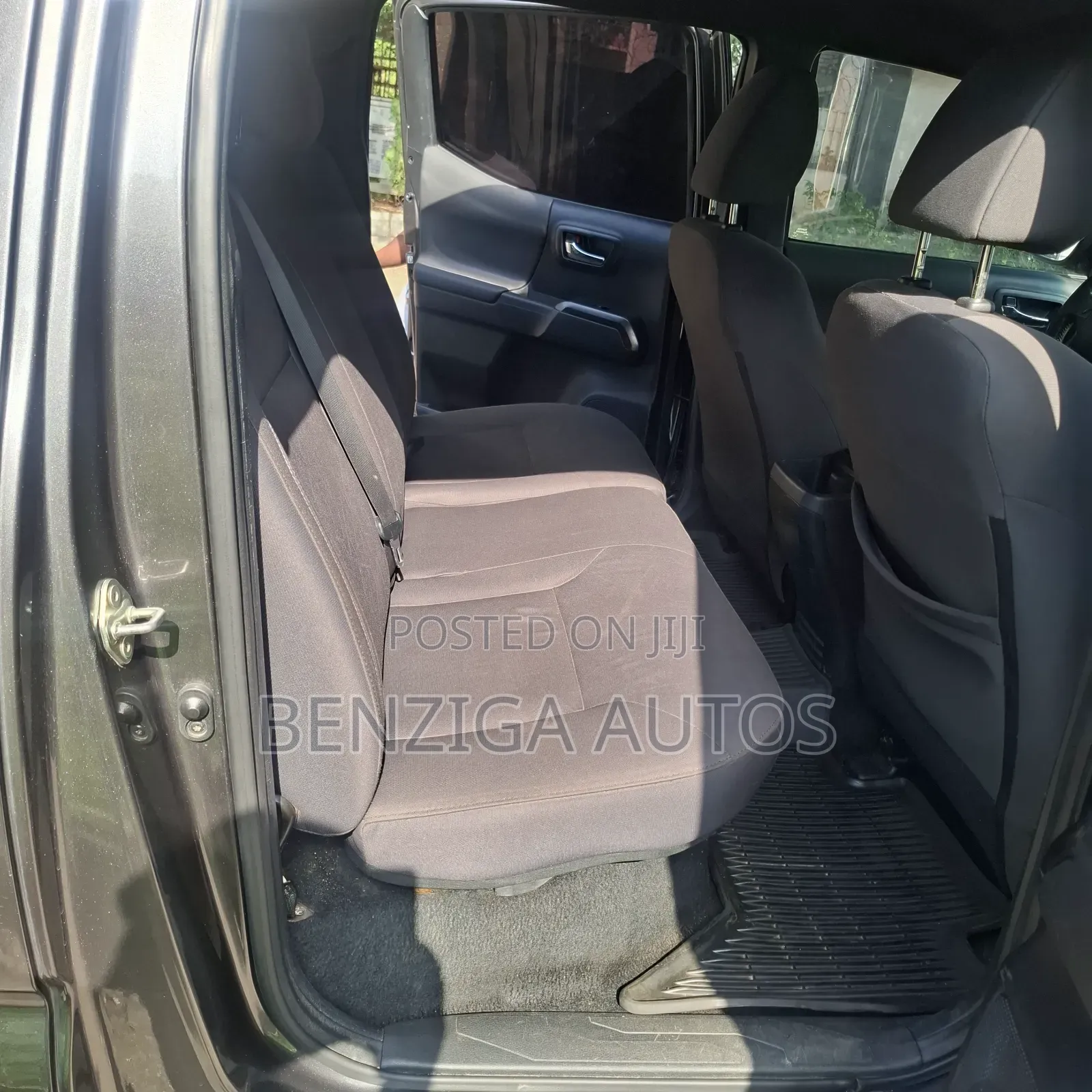 Toyota Tacoma 2018 Gray