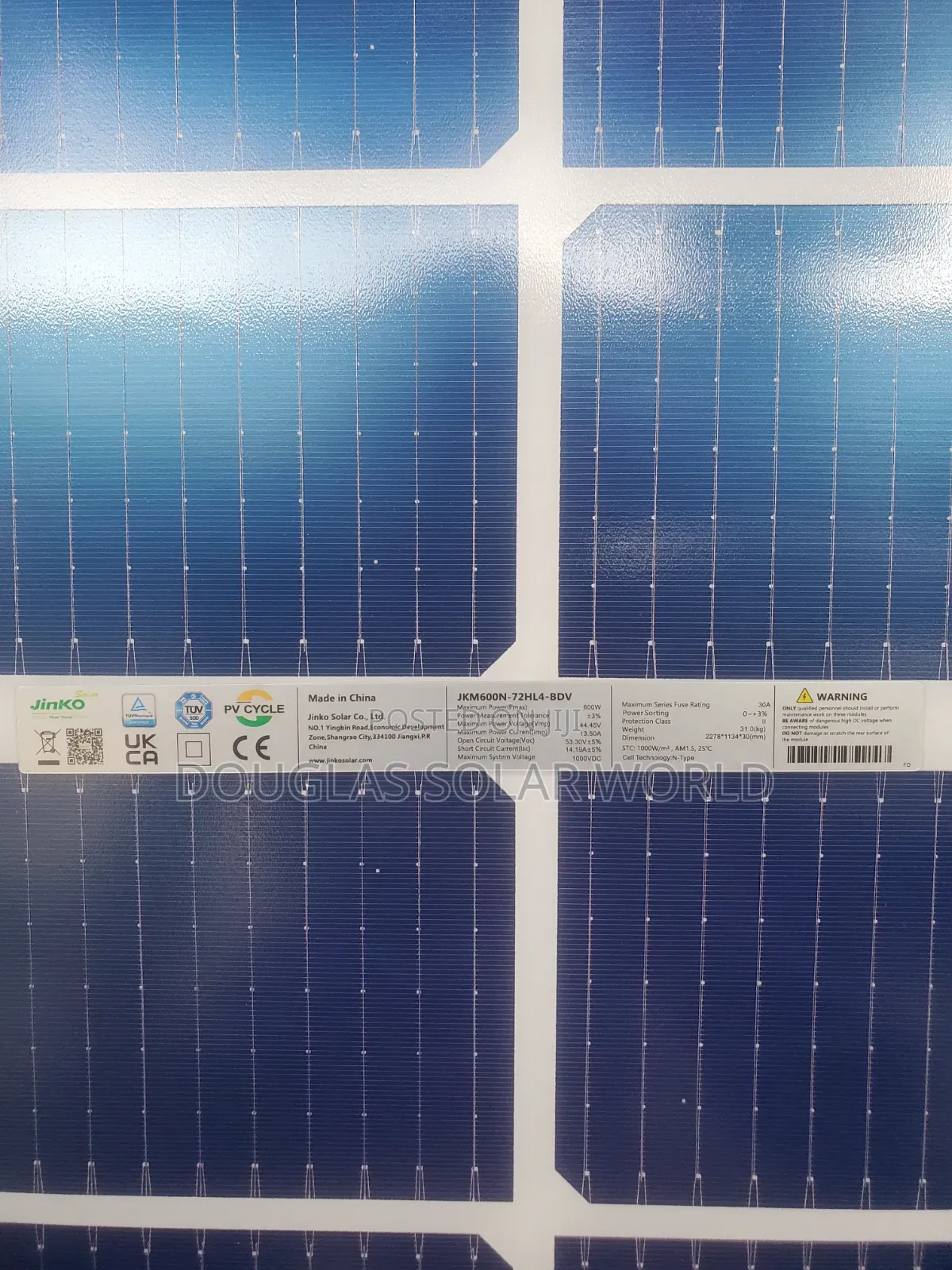 Jinko 600W Mono Bifacial Solar Panel