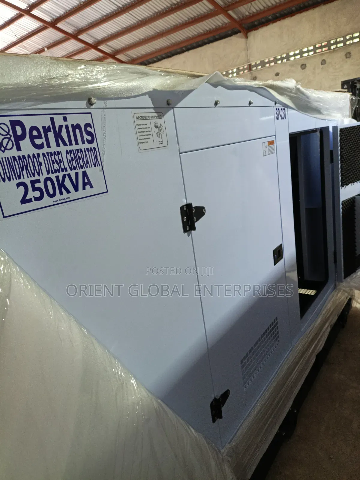 Perkins 250kva Soundproof Generator