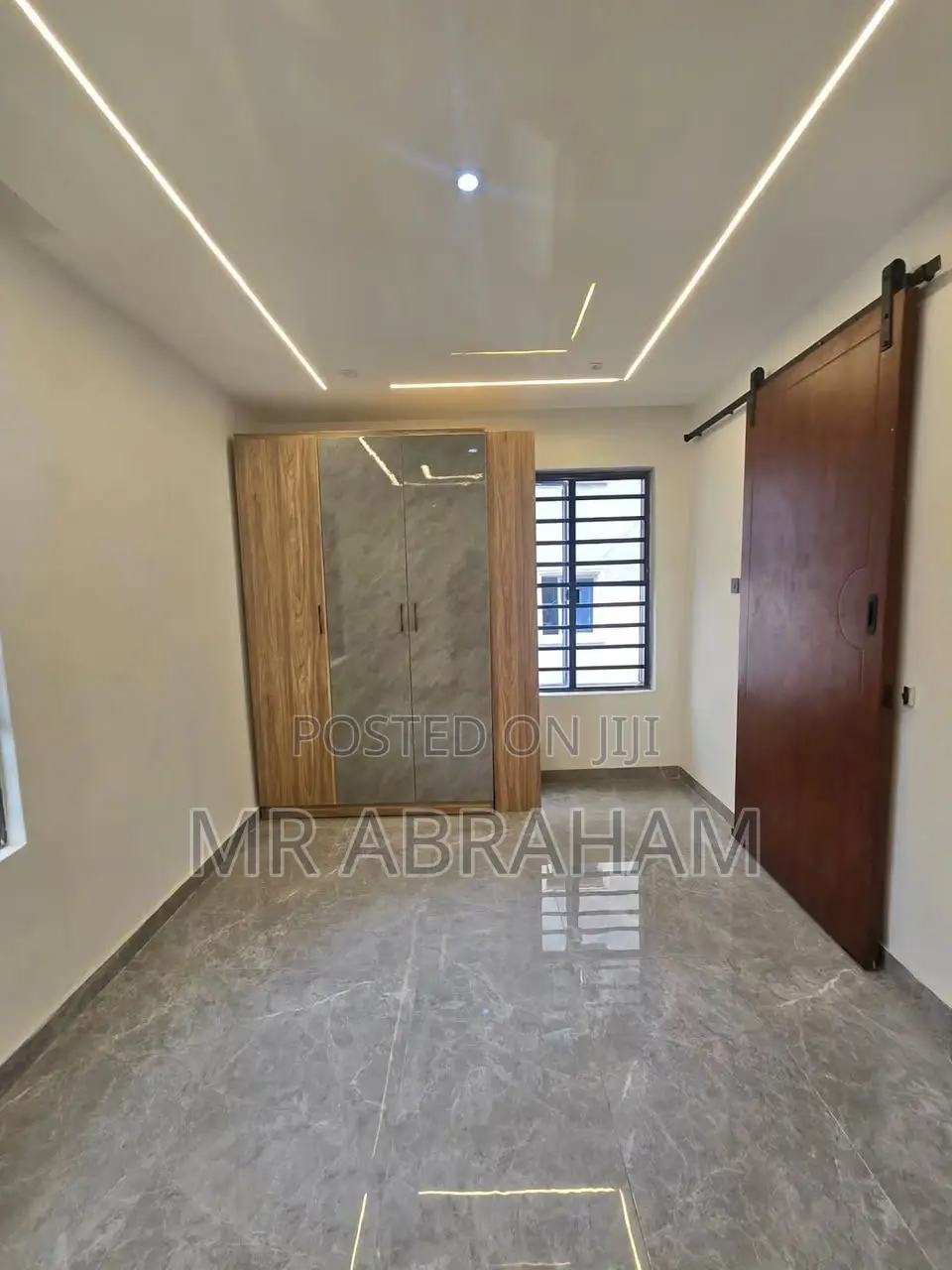 Furnished 2bdrm Apartment in Yaba, Lagos State for sale