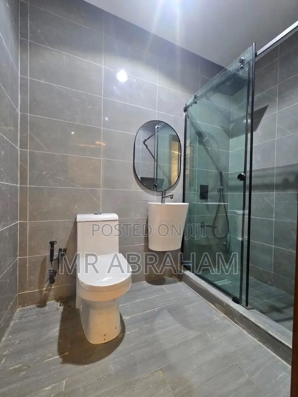 Furnished 2bdrm Apartment in Yaba, Lagos State for sale