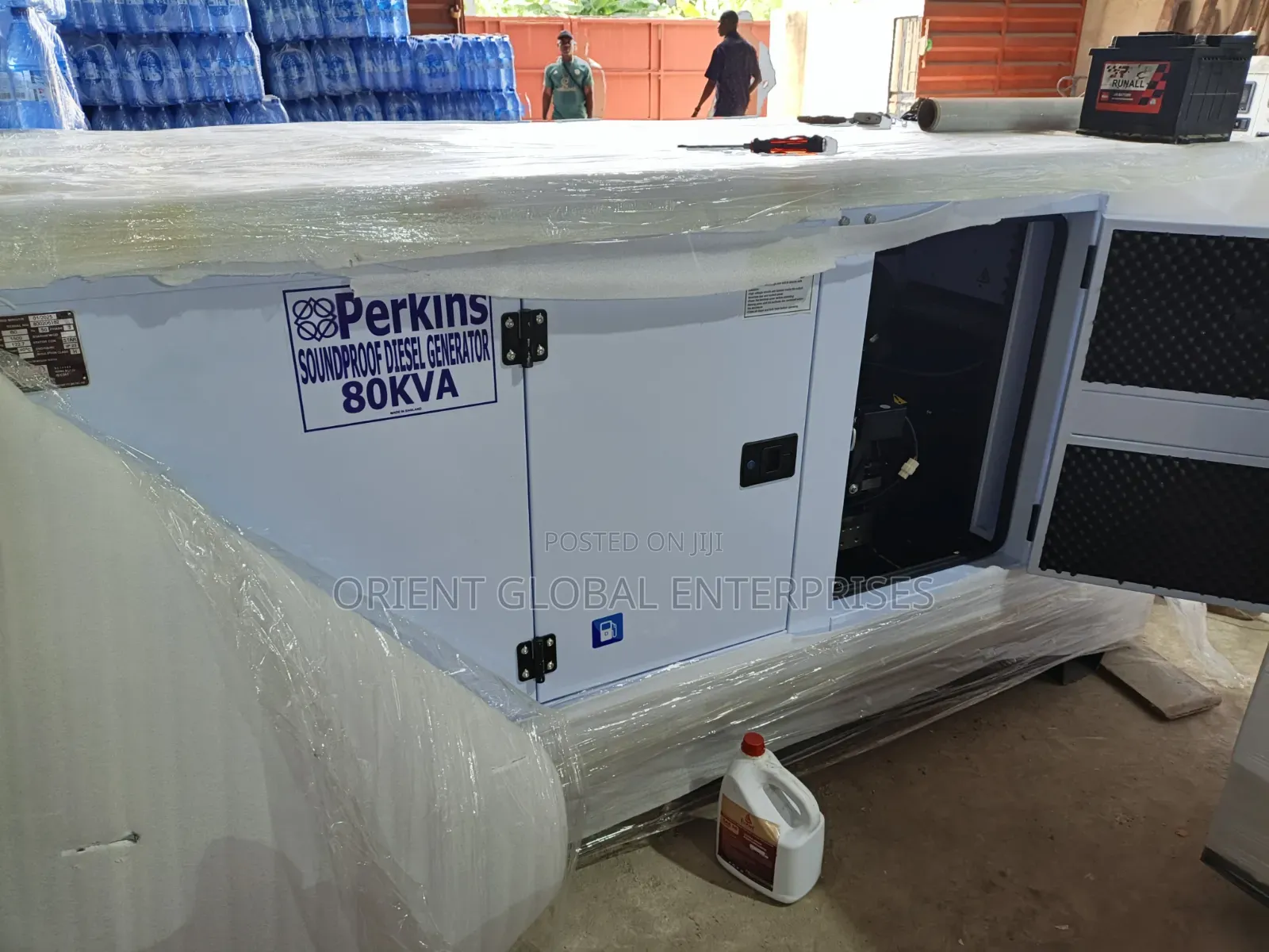 Perkins 450kva Soundproof Generator