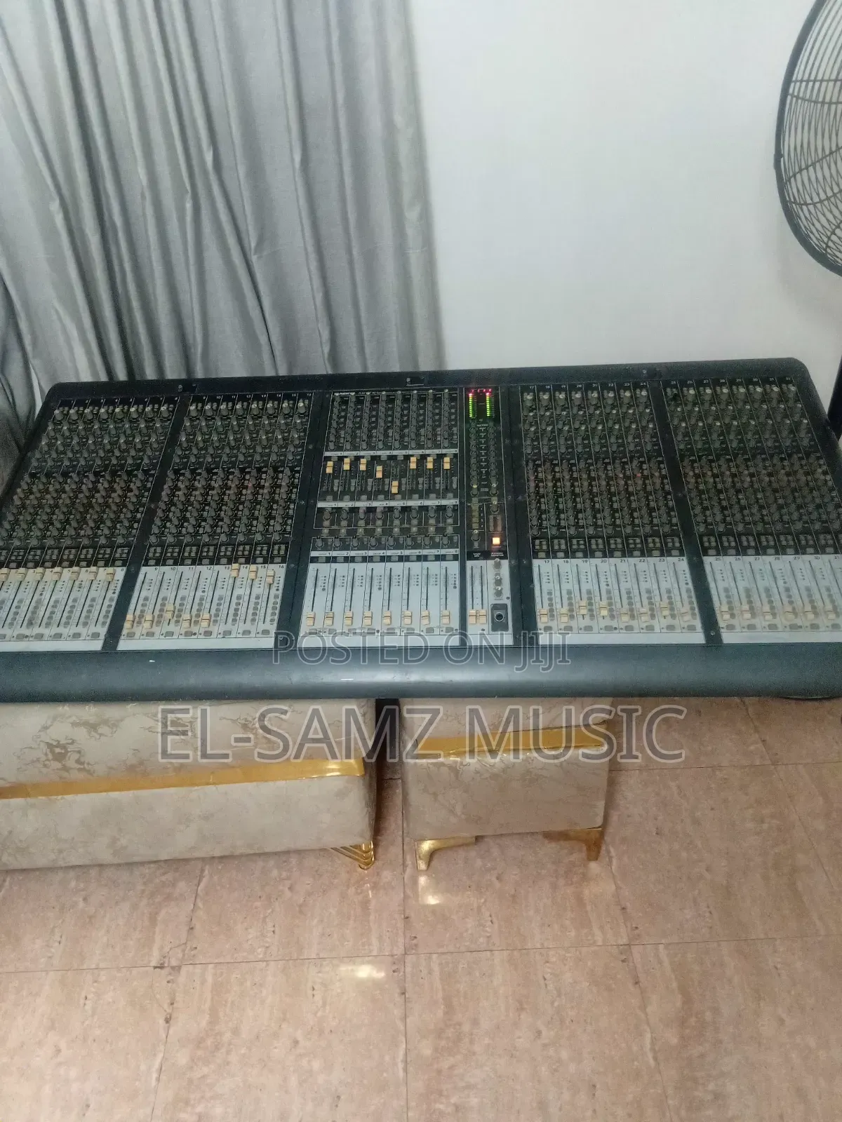 Mackie Onyx 3280 32 Channel Live Mixer