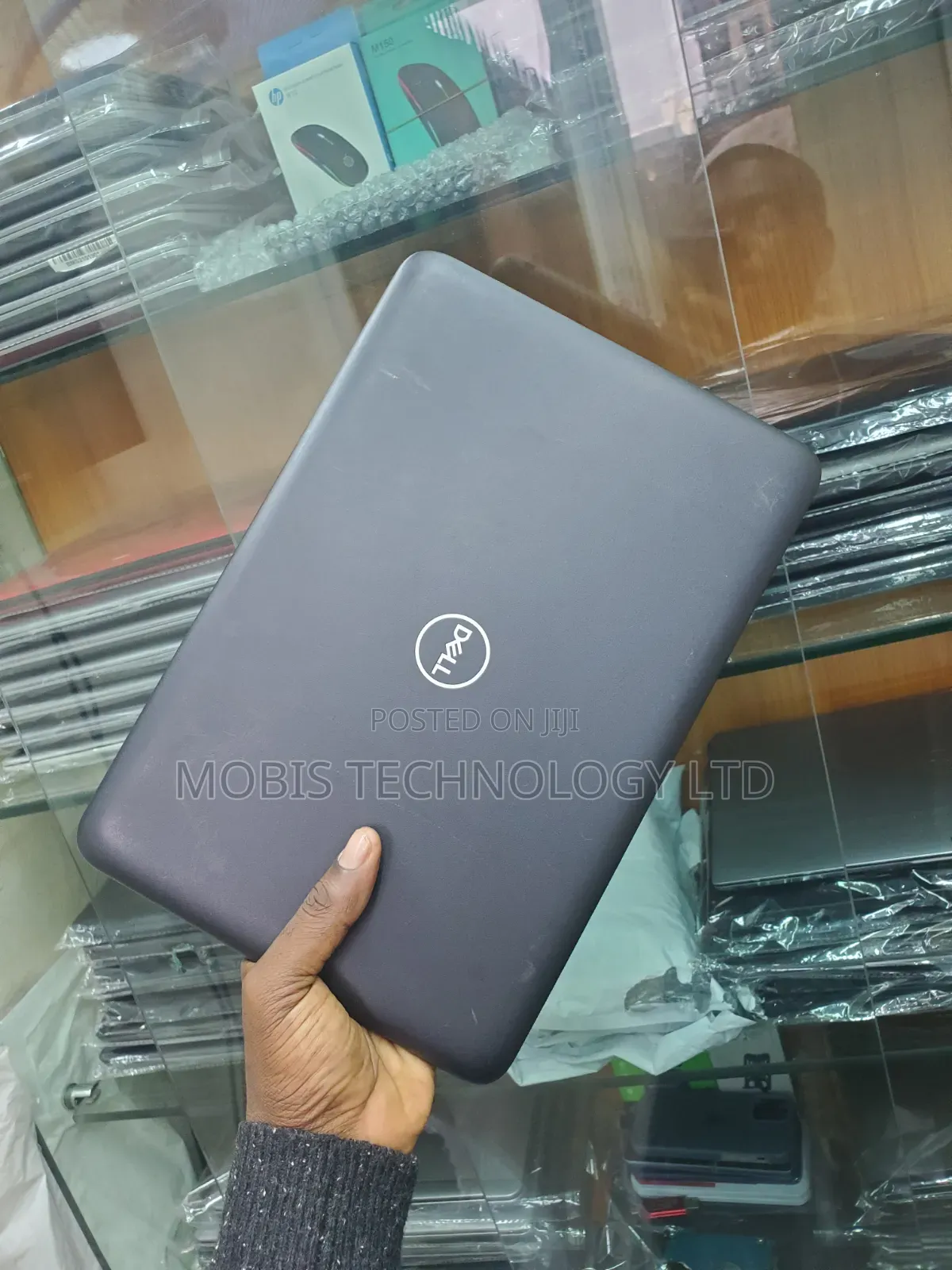 Laptop Dell Latitude 3190 4GB Intel Celeron SSD 60GB