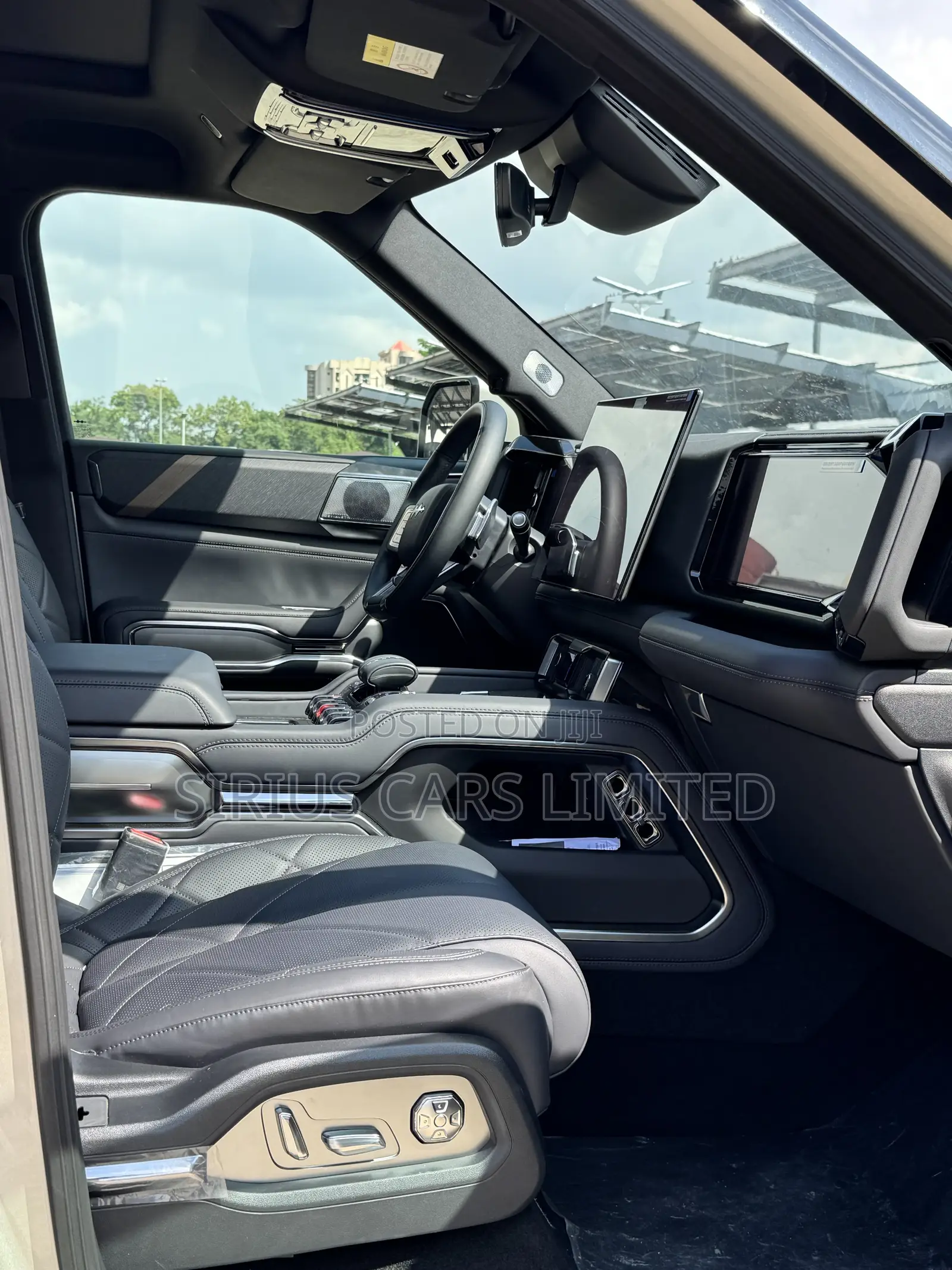 New BYD Leopard 8 2.0 Hybrid AWD 2025 Gold