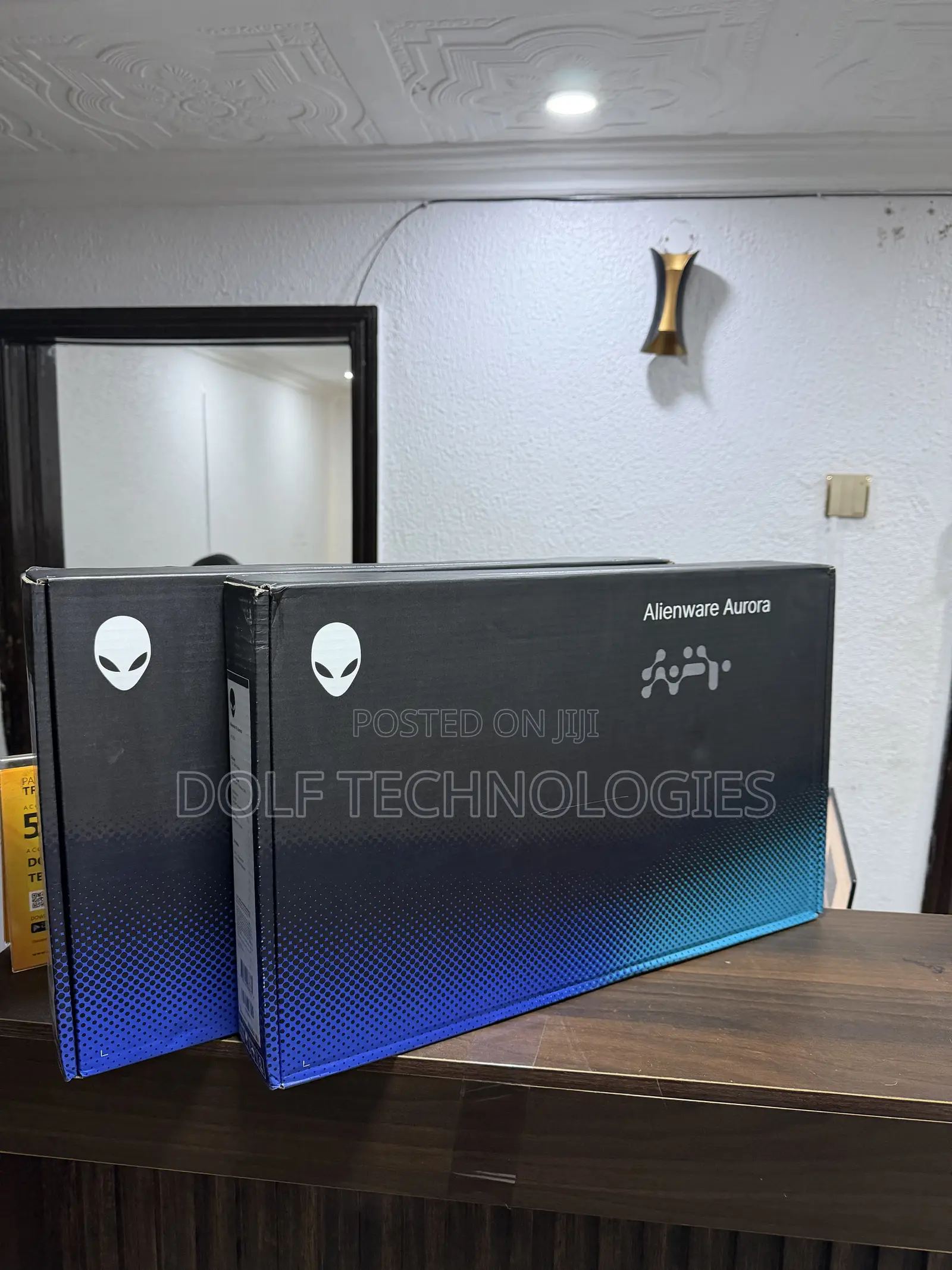 New Laptop Alienware 16 Aurora 16GB Intel Core 7 SSD 1T