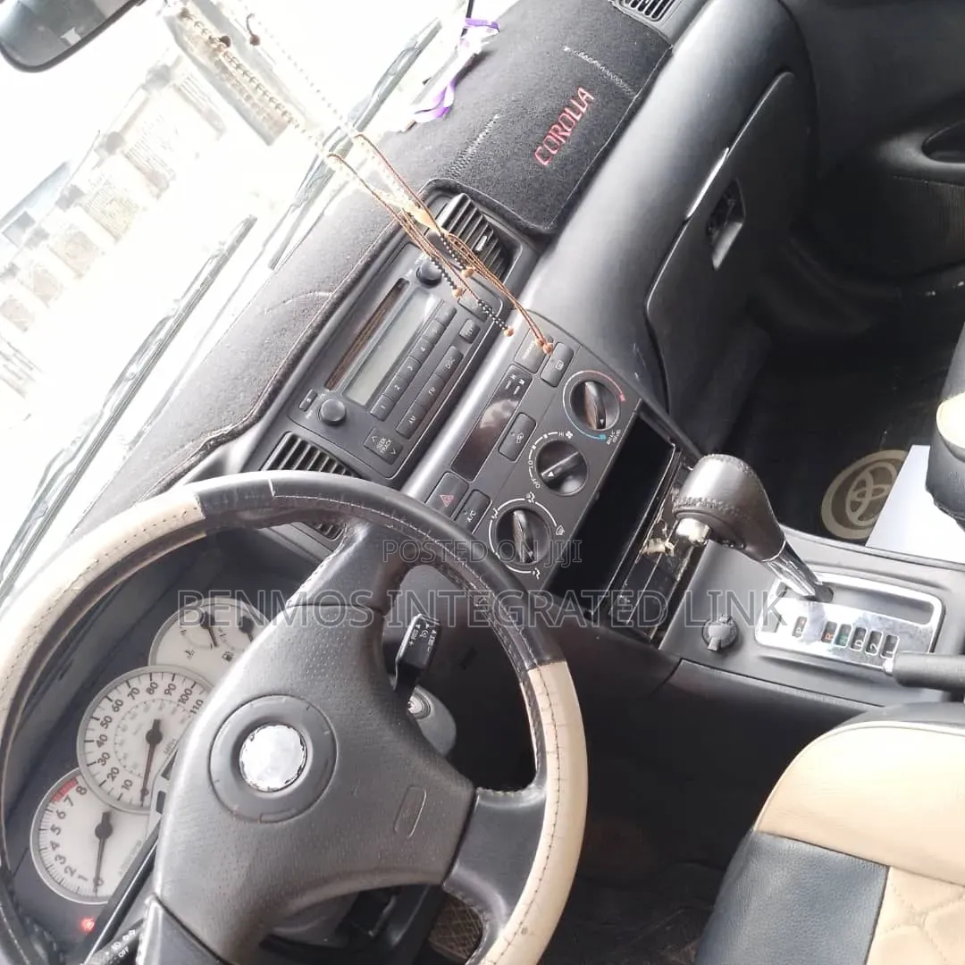 Toyota Corolla 2006 Black