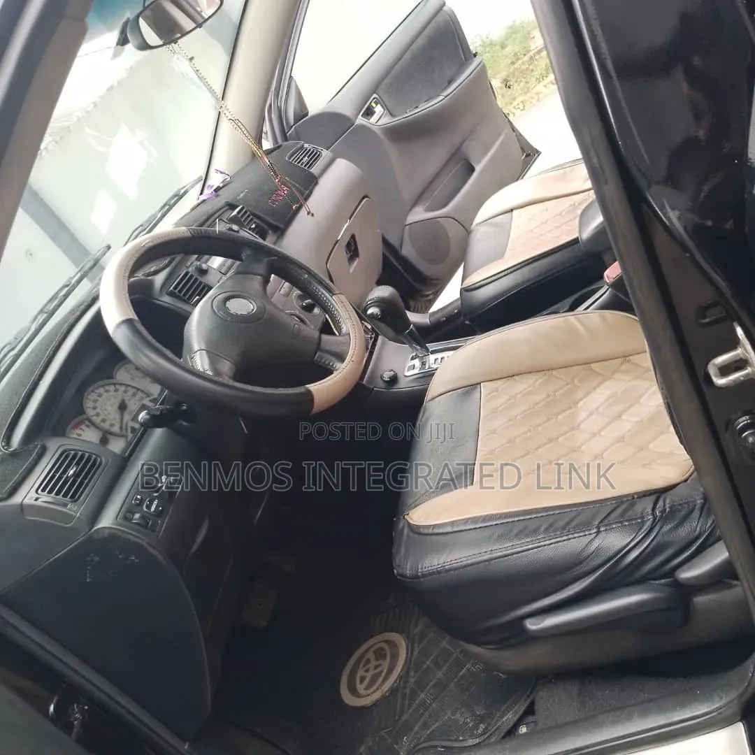Toyota Corolla 2006 Black