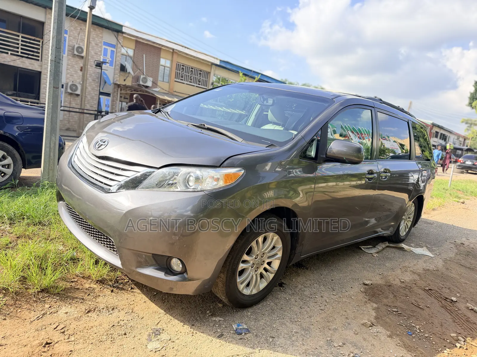 Toyota Sienna 2015 Gray