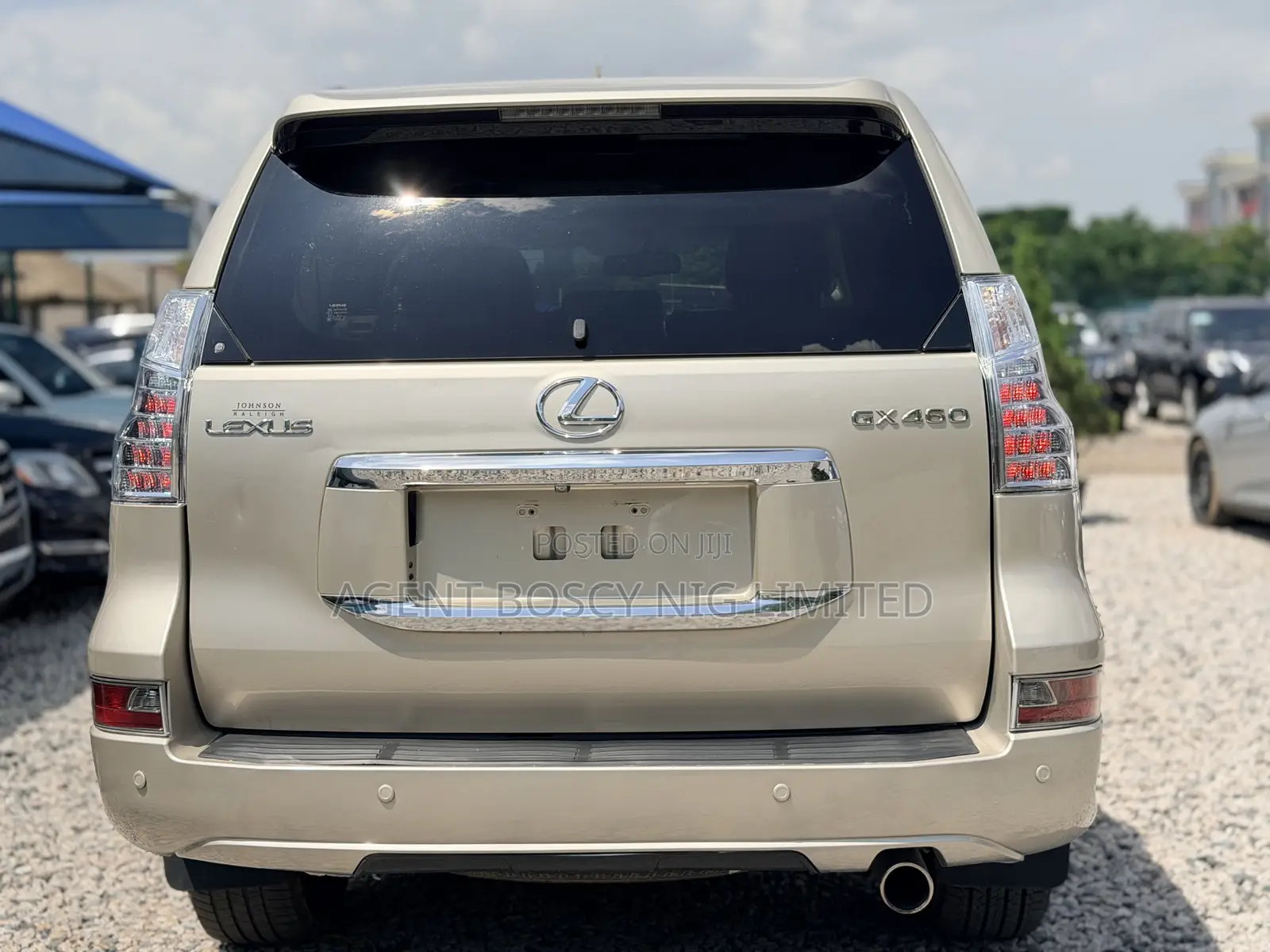 Lexus GX 460 Base 2015 Gold