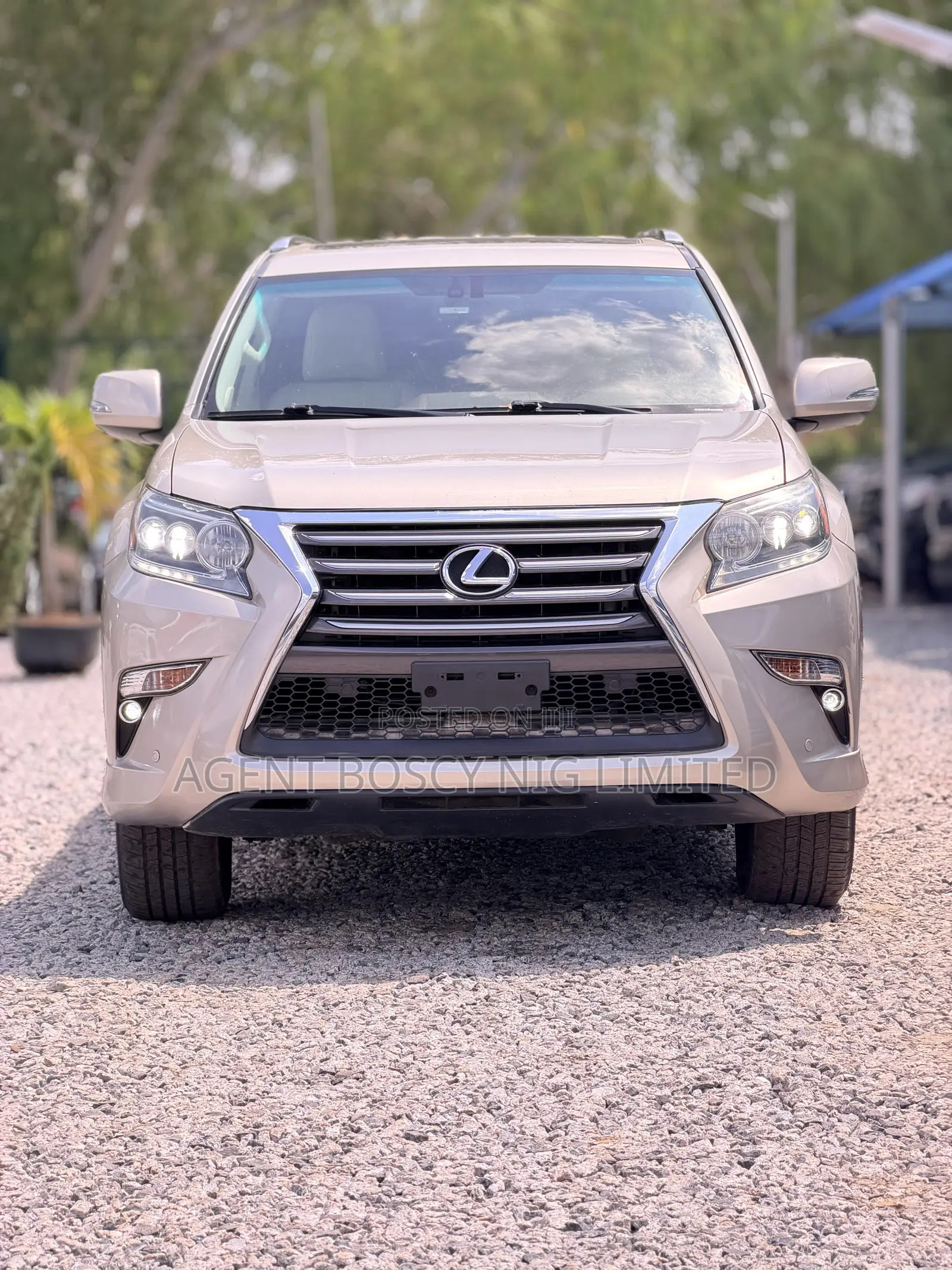 Lexus GX 460 Base 2015 Gold