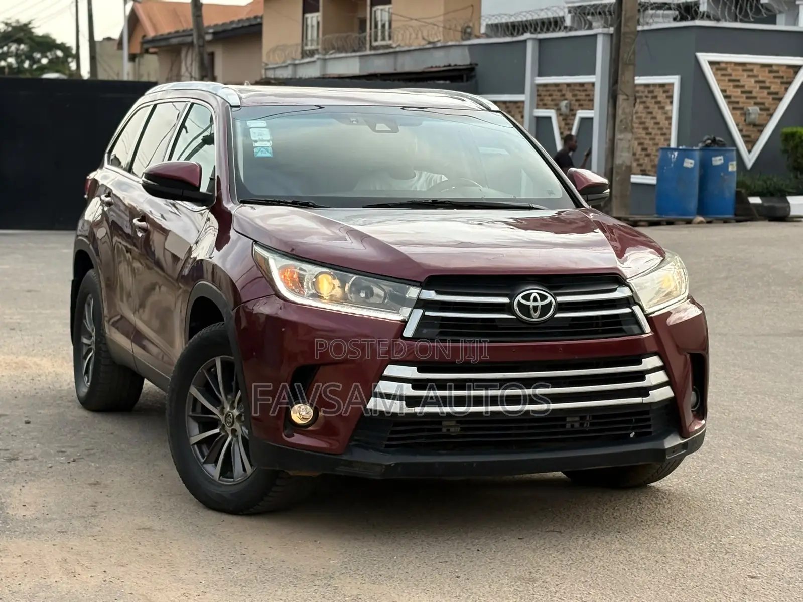 Toyota Highlander Limited Platinum 4dr SUV AWD (3.5L 6cyl 6A) 2014