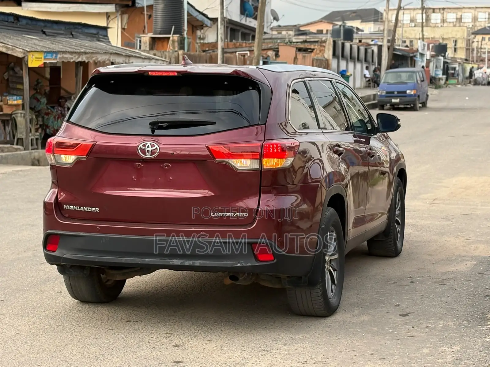 Toyota Highlander Limited Platinum 4dr SUV AWD (3.5L 6cyl 6A) 2014