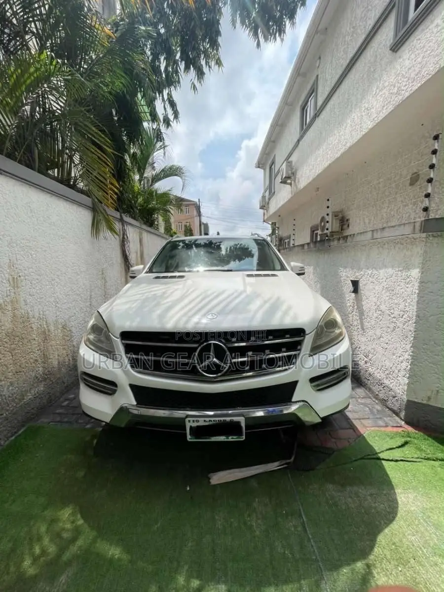 Mercedes-Benz M Class ML350 4MATIC 4dr SUV AWD (3.5L 6cyl 7A) 2015