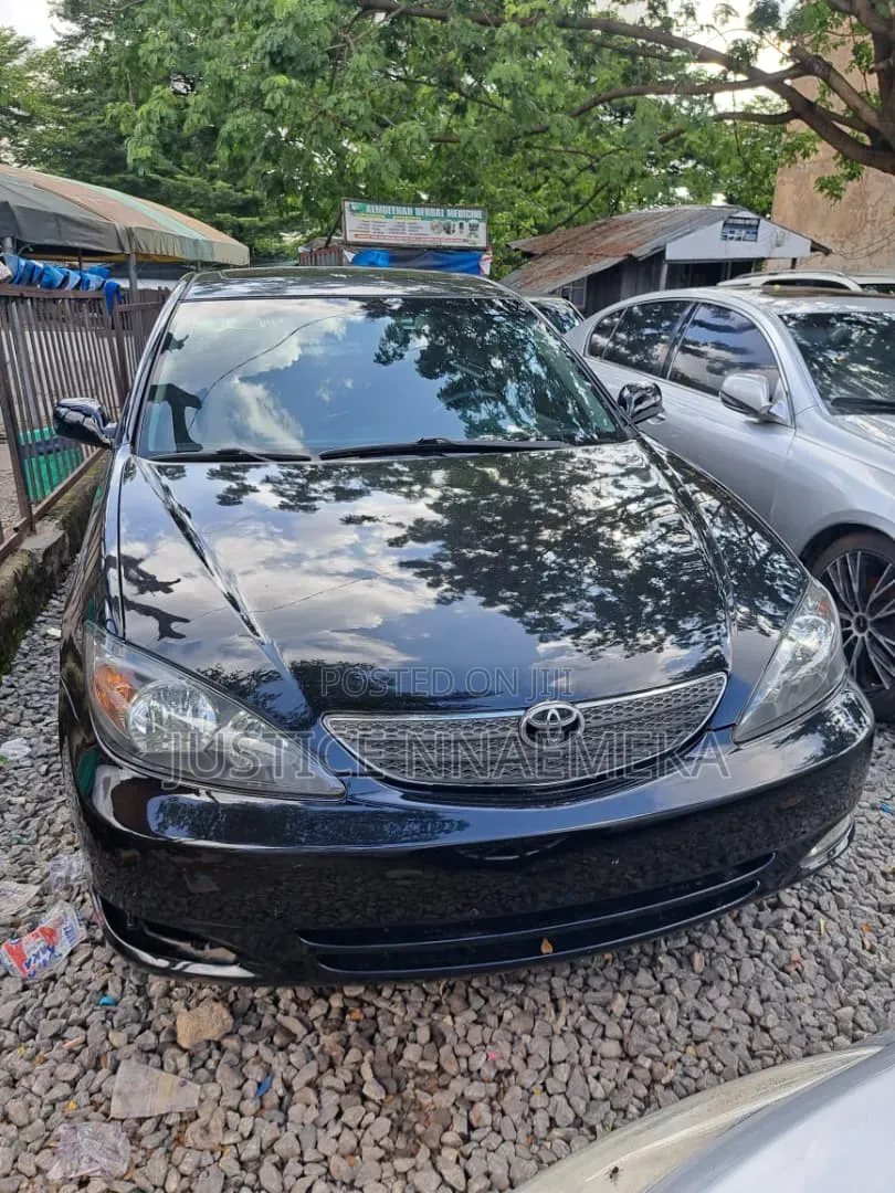 Toyota Camry 2005 Black